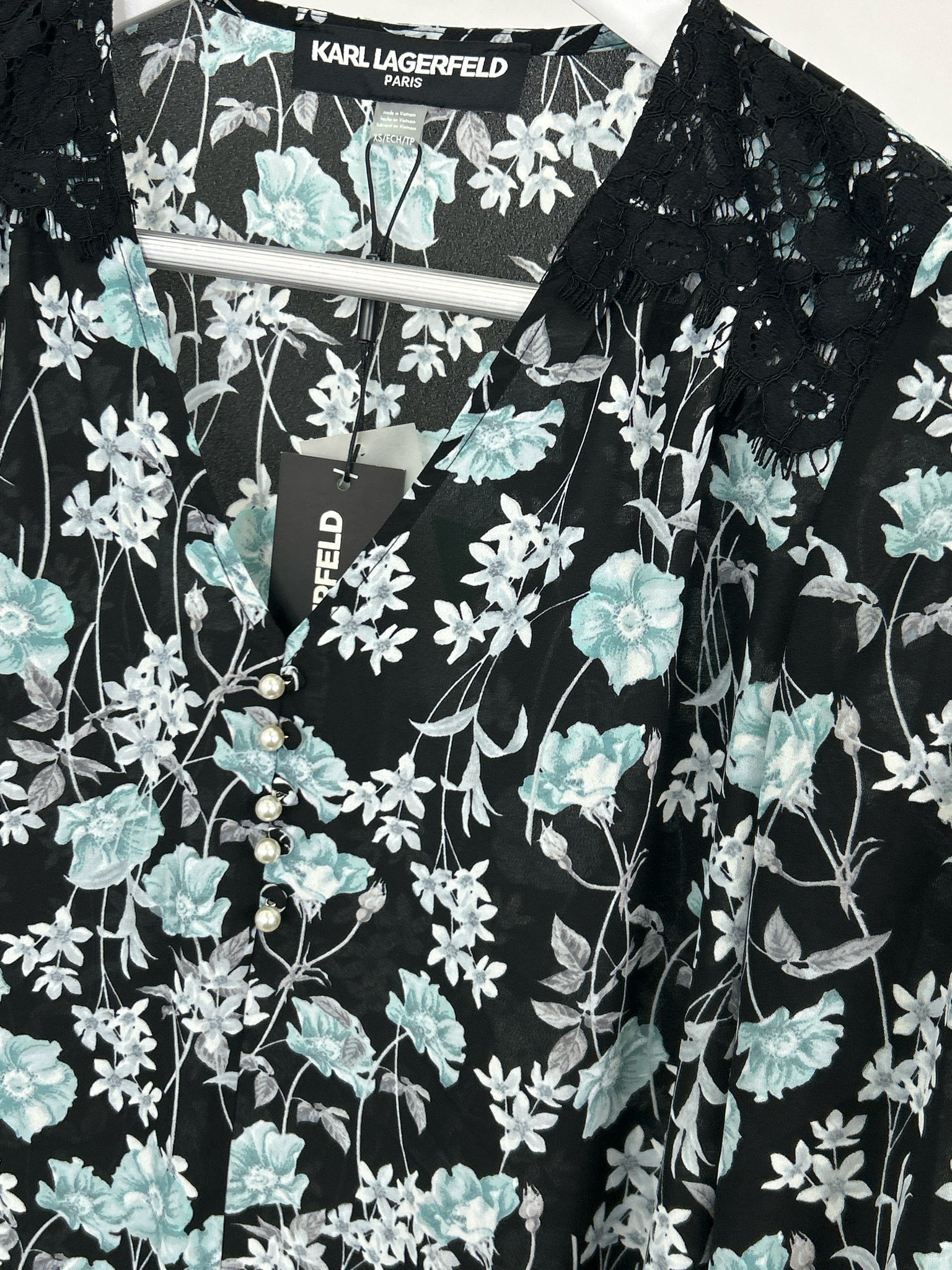 KARL LAGERFELD Size XS Black Floral Women Blouse