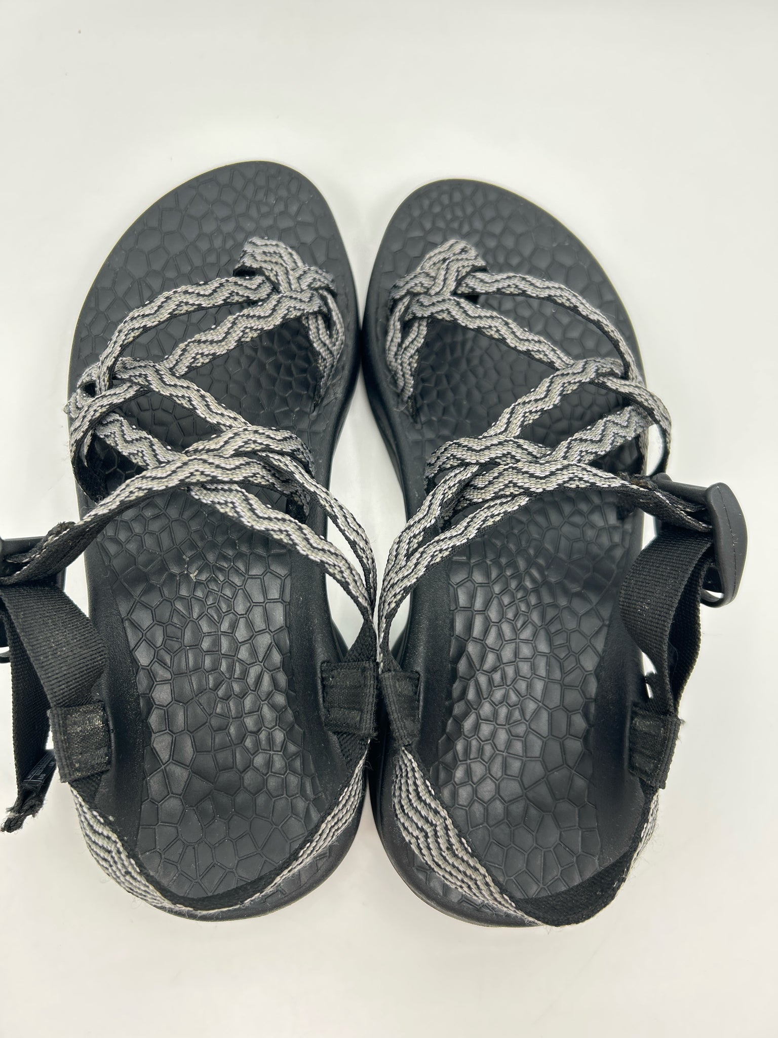 CHACO Size 7 black and grey Women Sandal