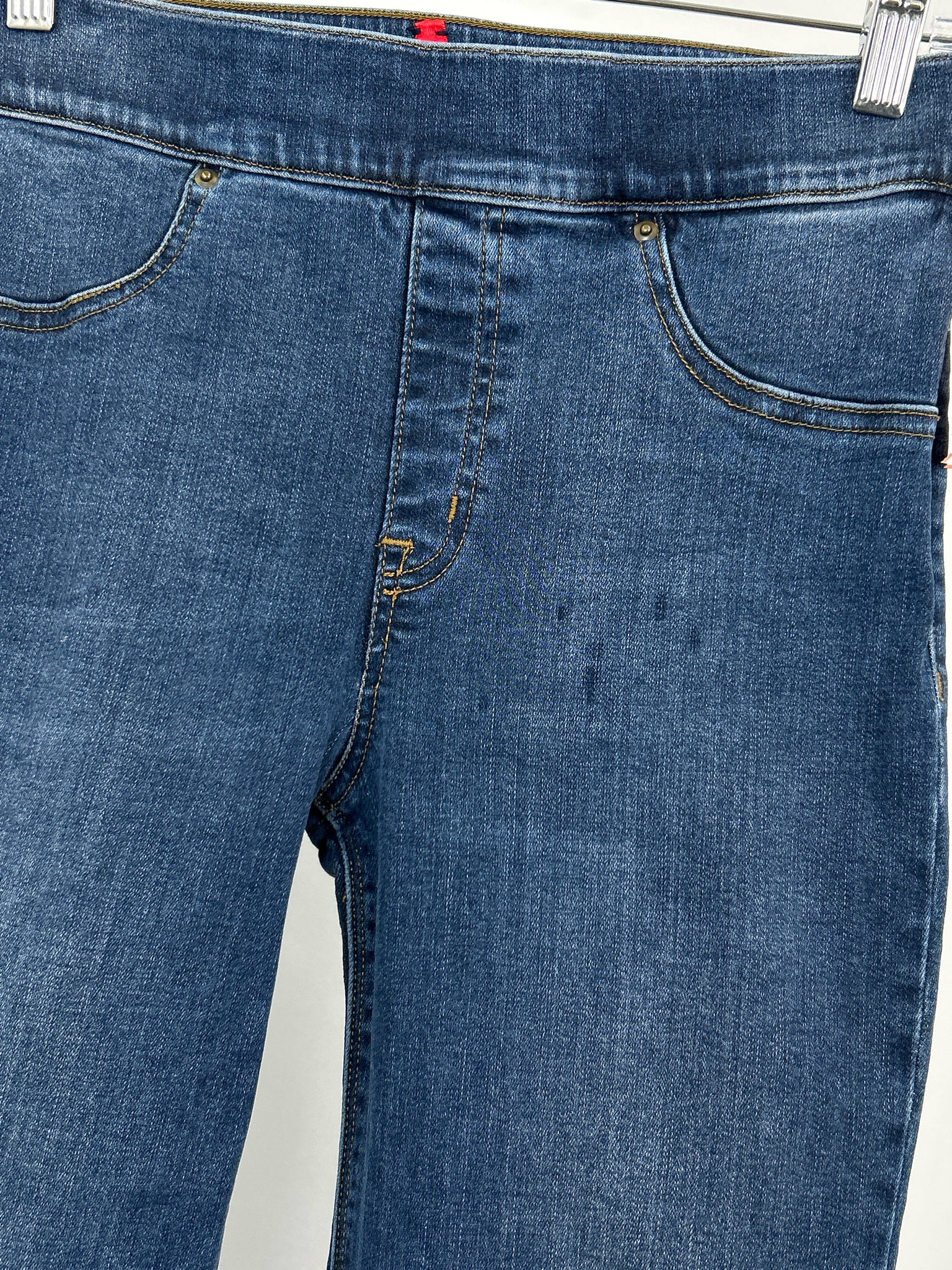 SPANX Size M BLUE DENIM Women jeans