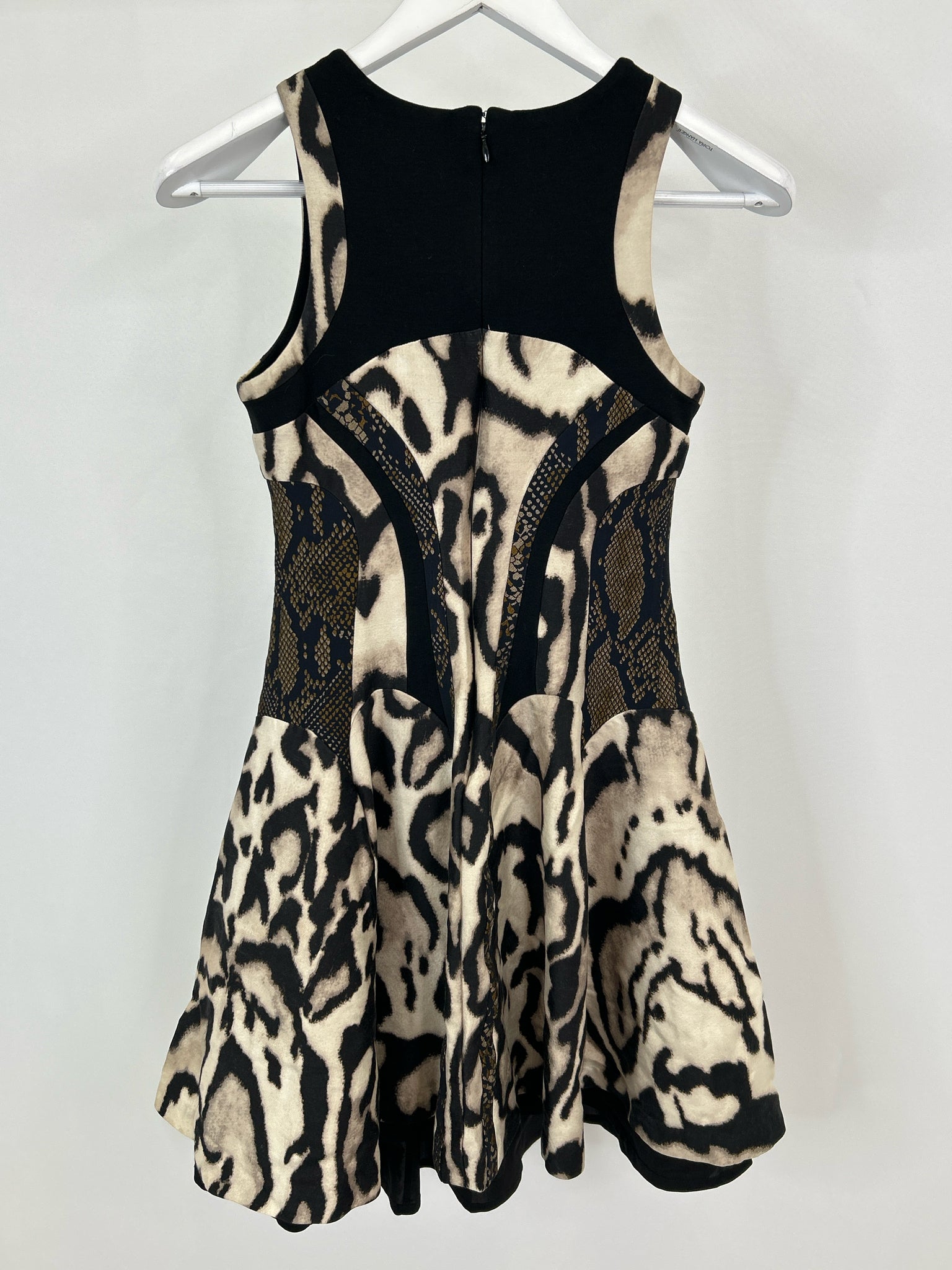 DIANE VON FURSTENBERG Size 0 Black Print Women Dress