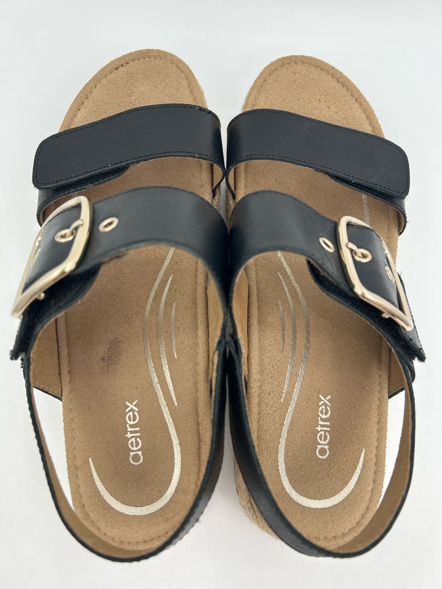 AETREX Size 7.5 Black Women Sandal