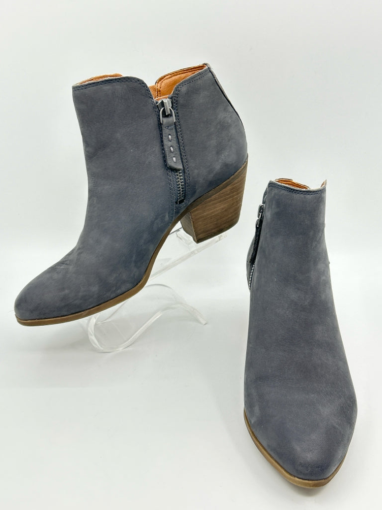 FRYE Size 7M Charcoal Booties