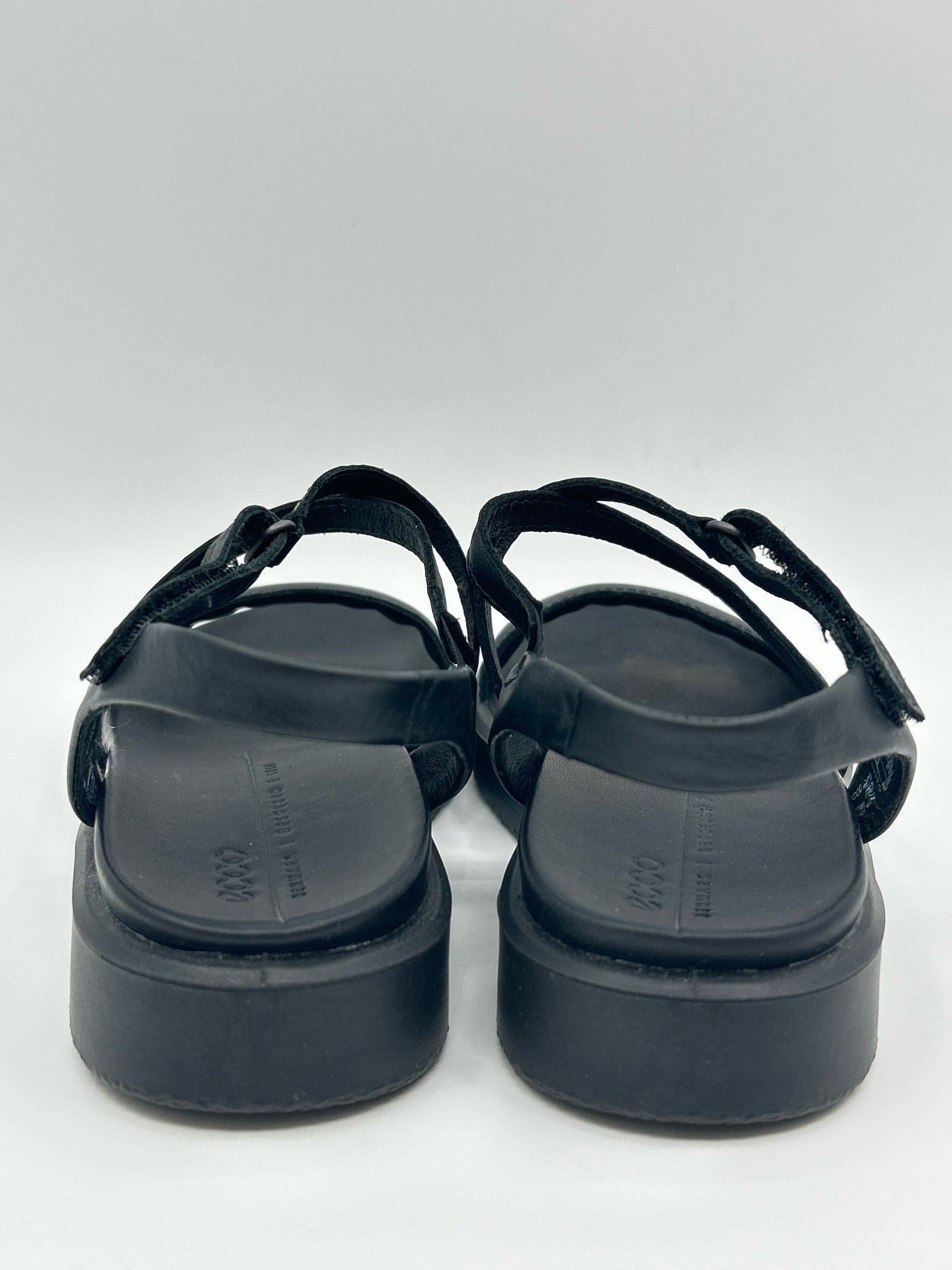 ECCO Size 37/6 Black Women Sandal