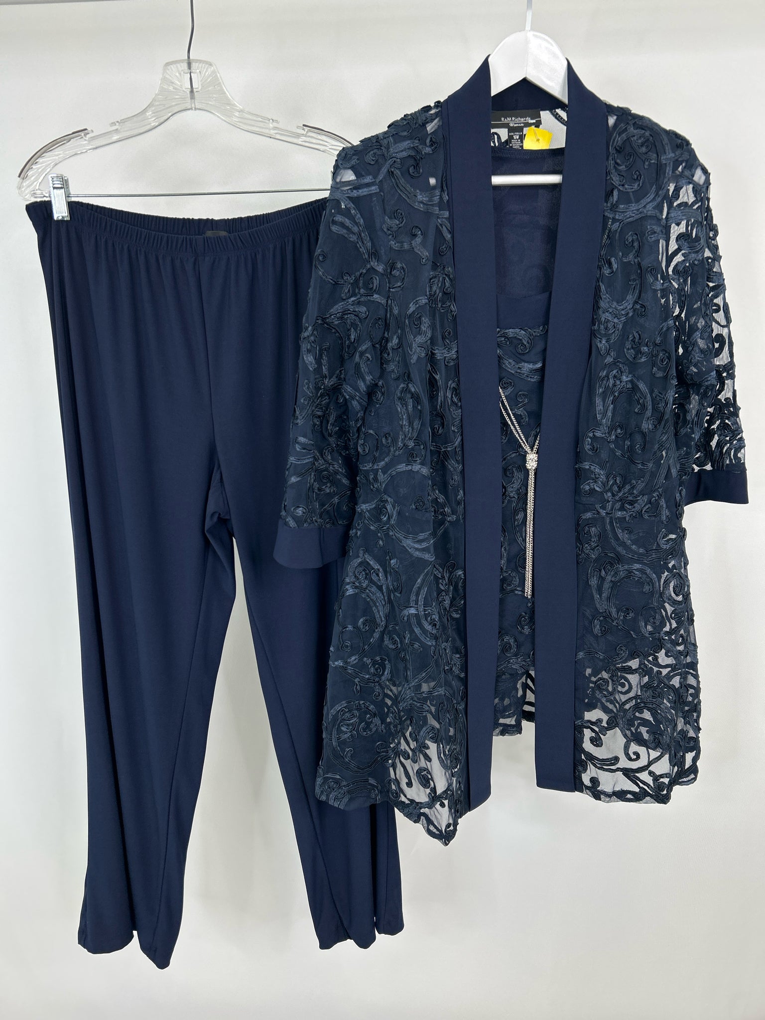 R & M RICHARDS Size 18W Blue Women 3-Piece w/pants