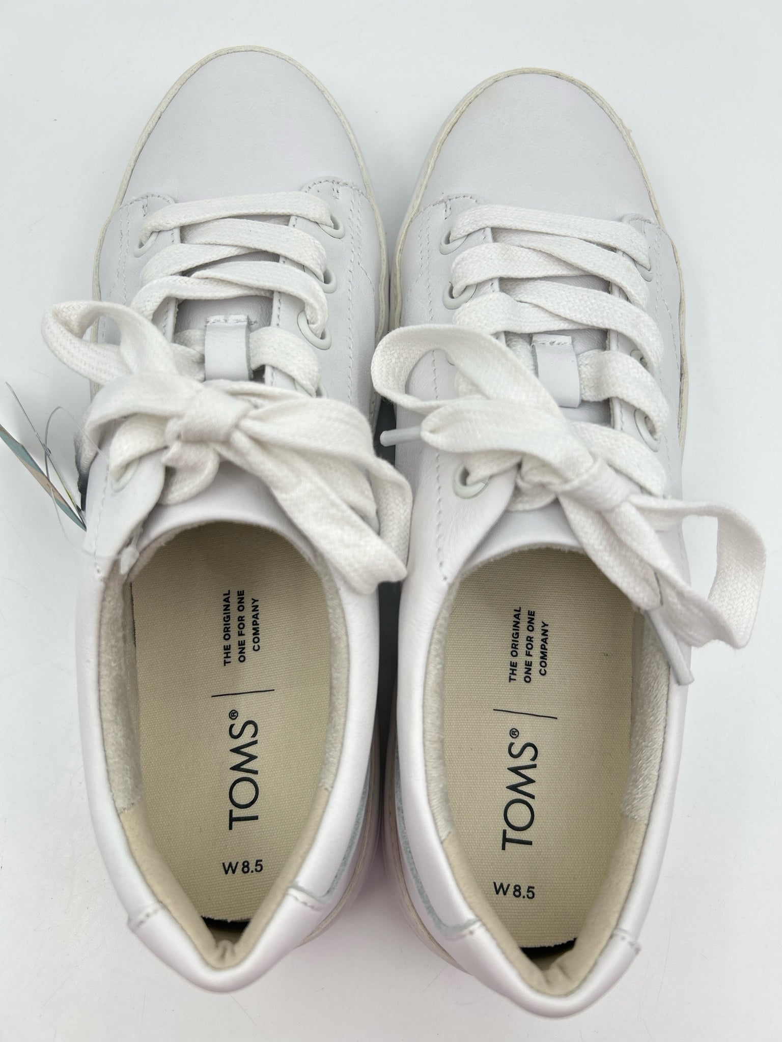 TOMS Size 8.5 White Women Sneakers