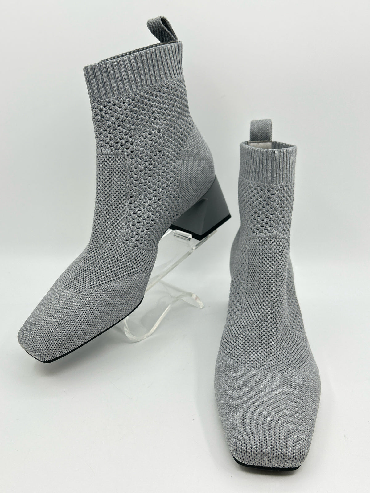 VIVAIA Size 40 Gray Women Booties