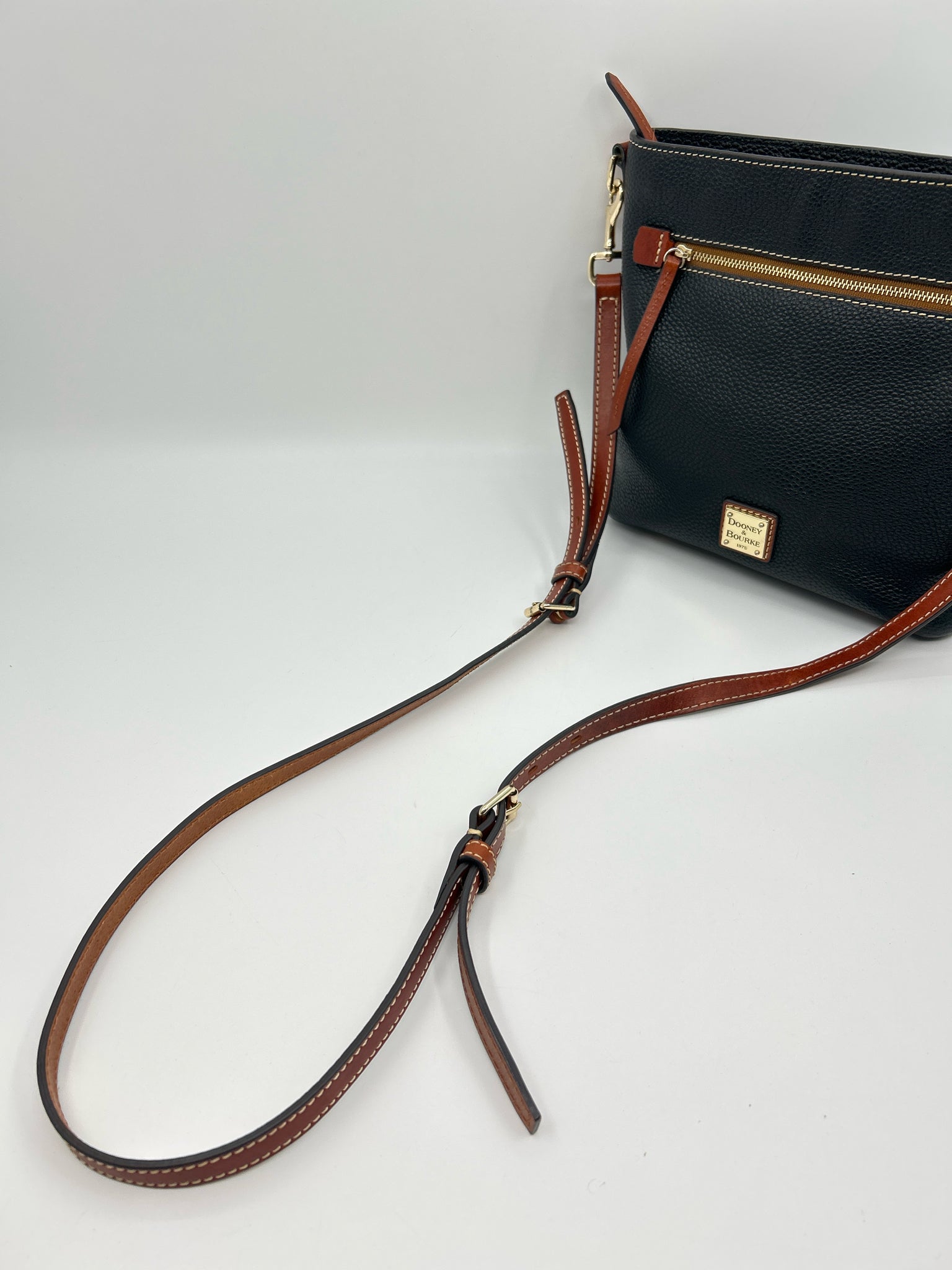 DOONEY & BOURKE Black Women Purse