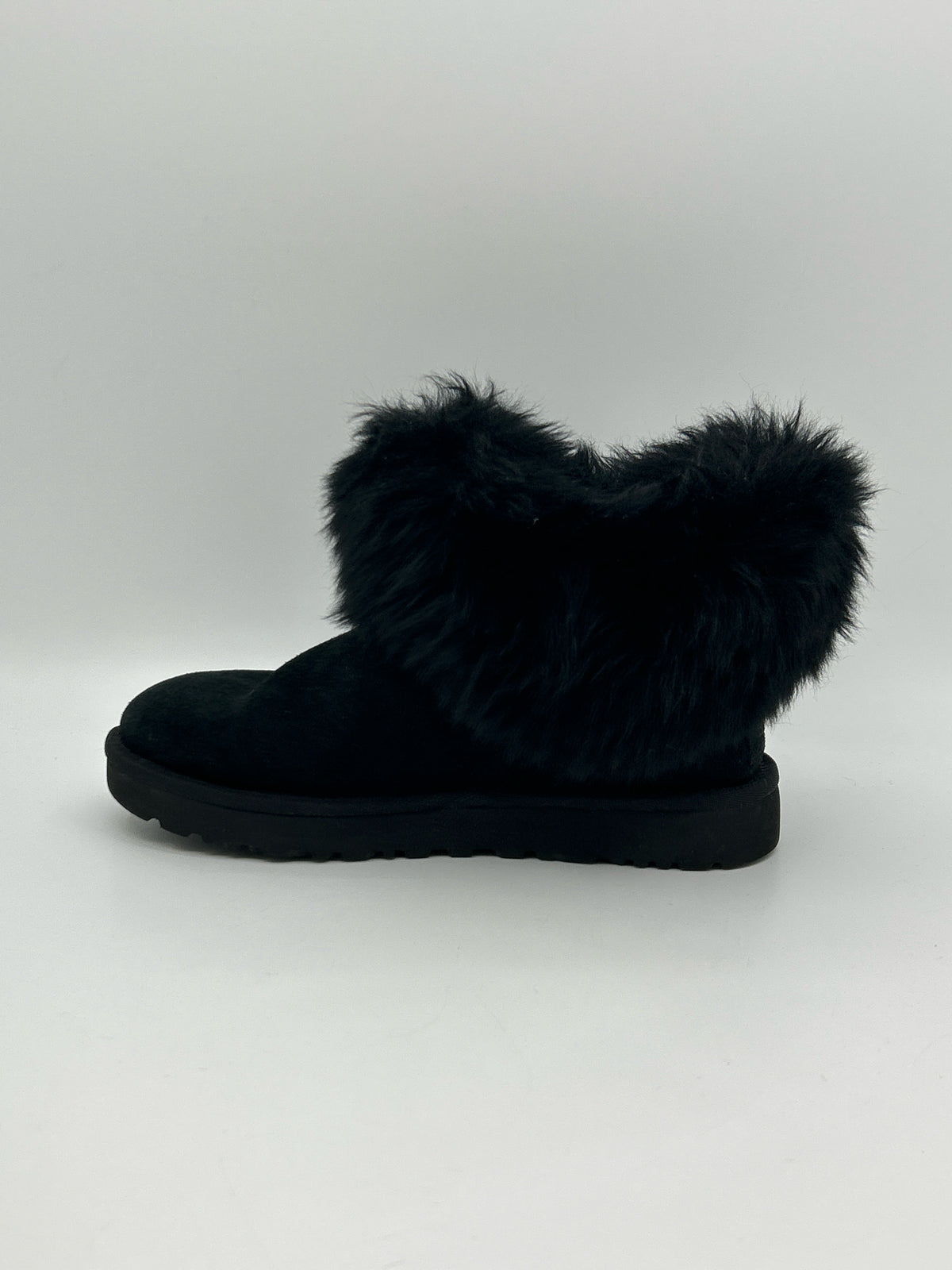 UGG Size 7 Black Women Boots