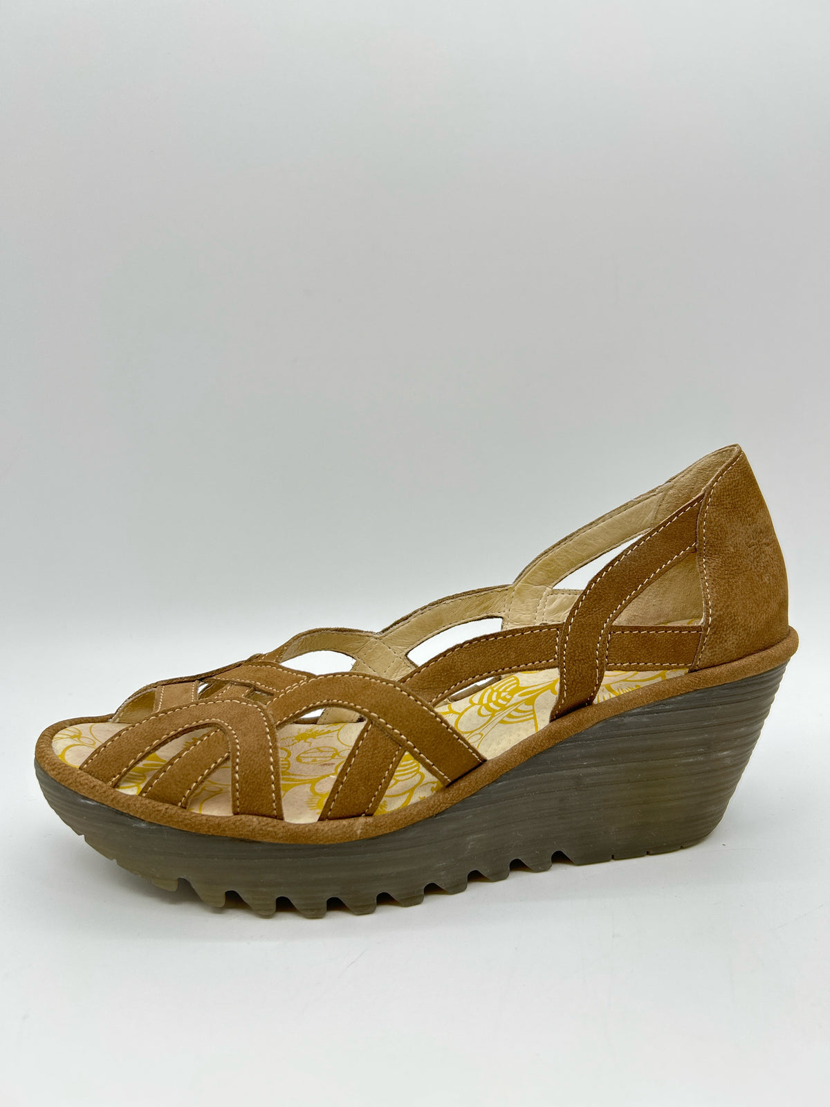 FLY LONDON Size 40/10 Taupe Women Sandal