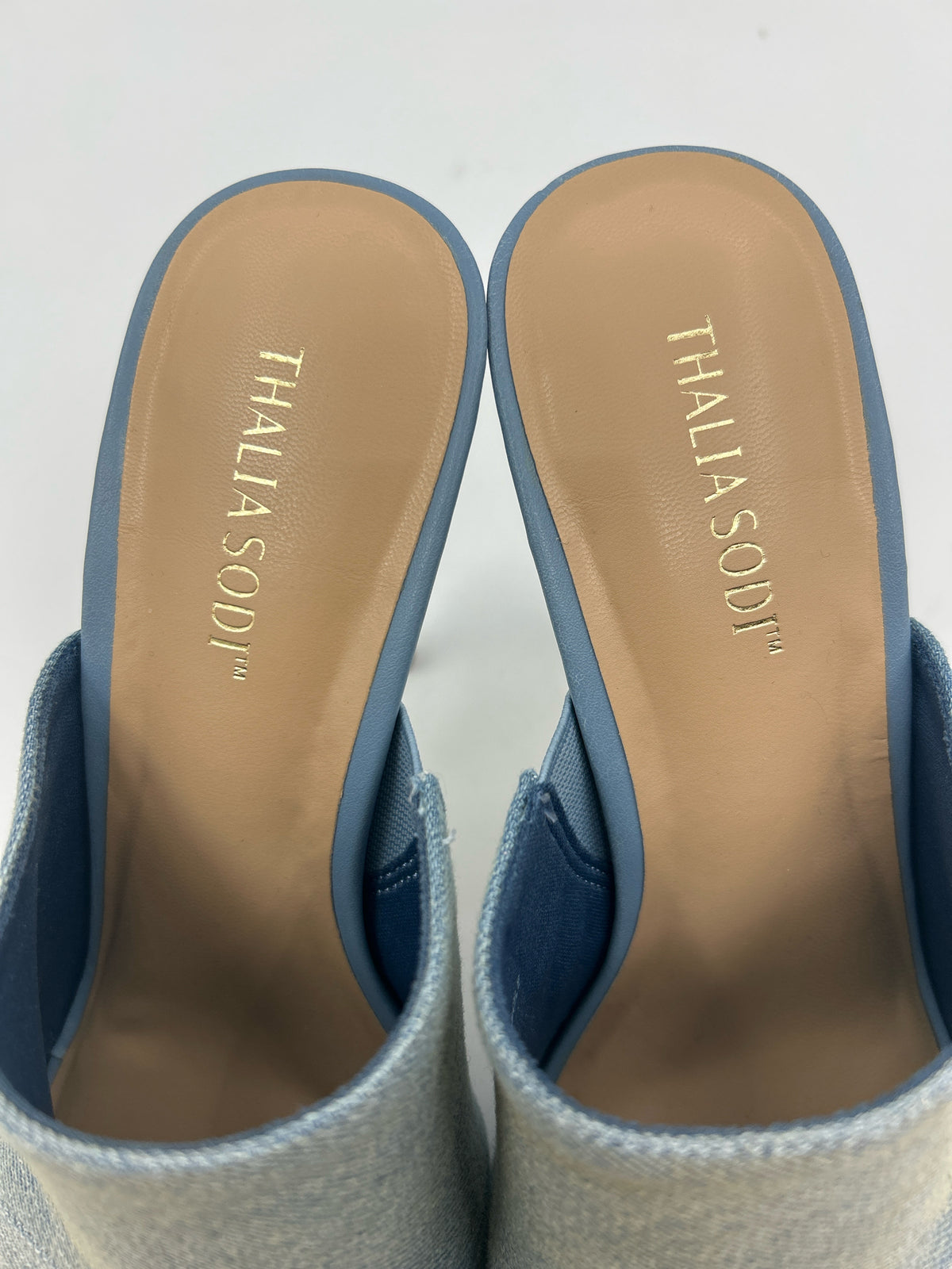 THALIA SODI Size 7.5 BLUE DENIM Women Pumps