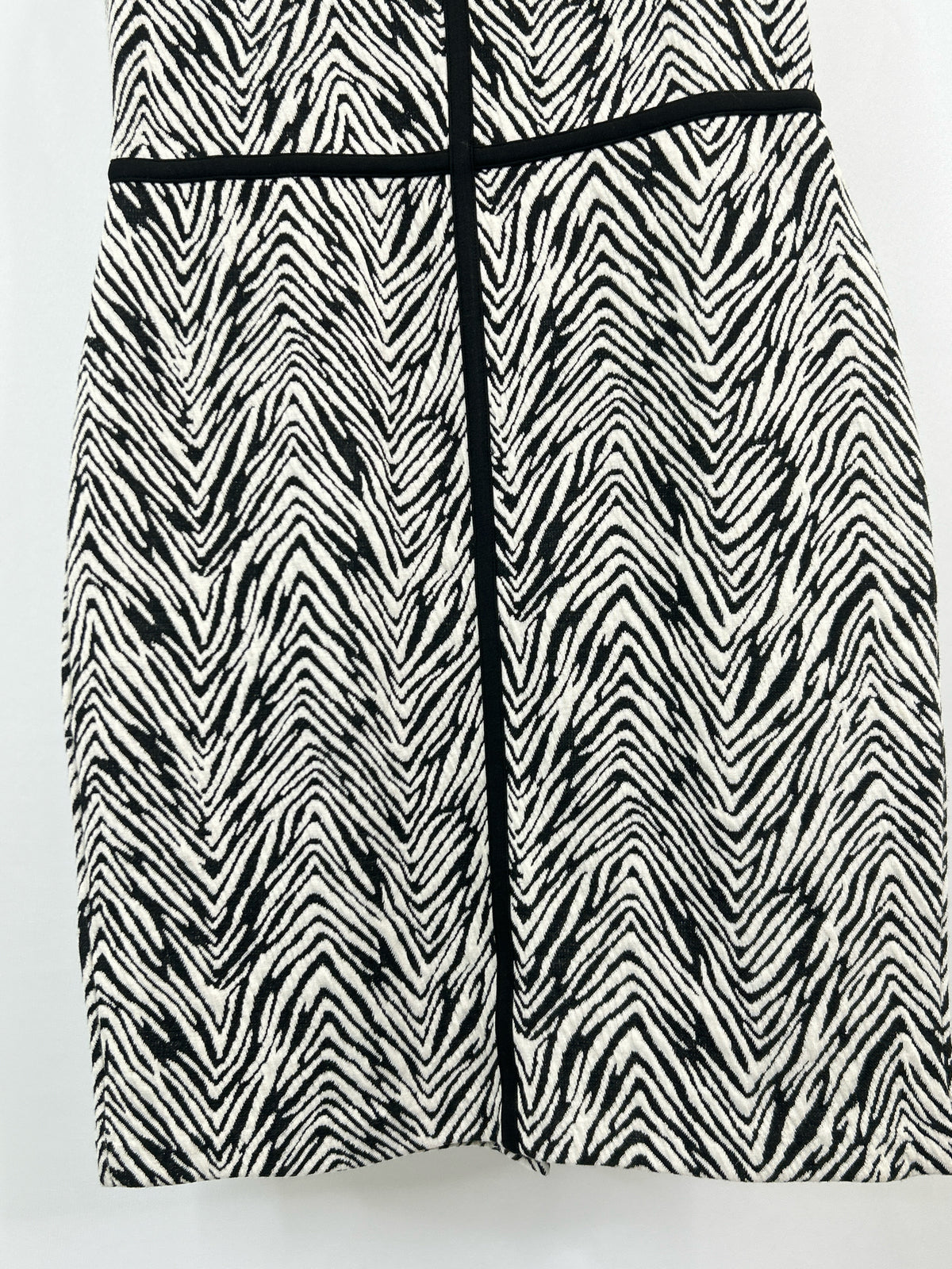 ANN TAYLOR Size 6 Black and White Women Dress