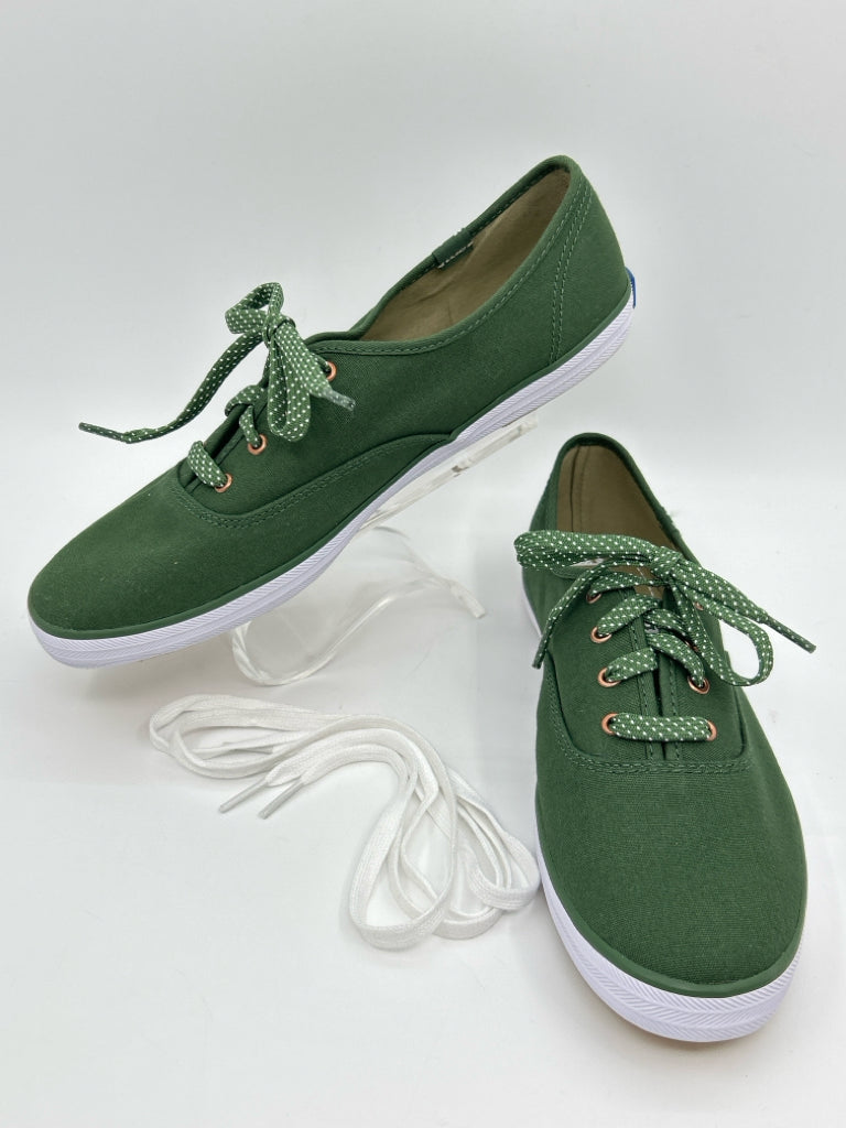 KEDS Size 9.5M Green Canvas Oxford Sneakers NWOB