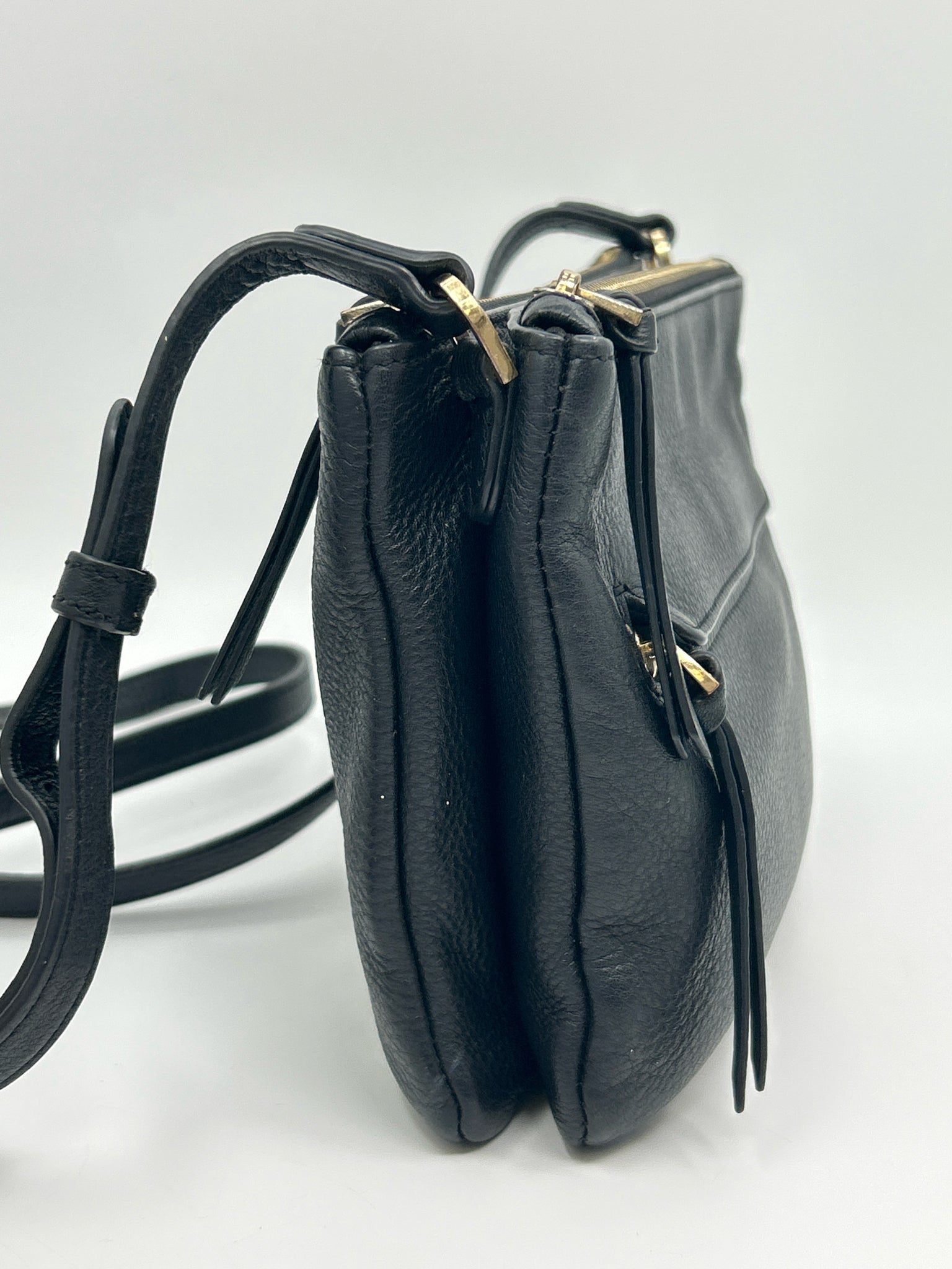 VINCE CAMUTO Black Women Purse