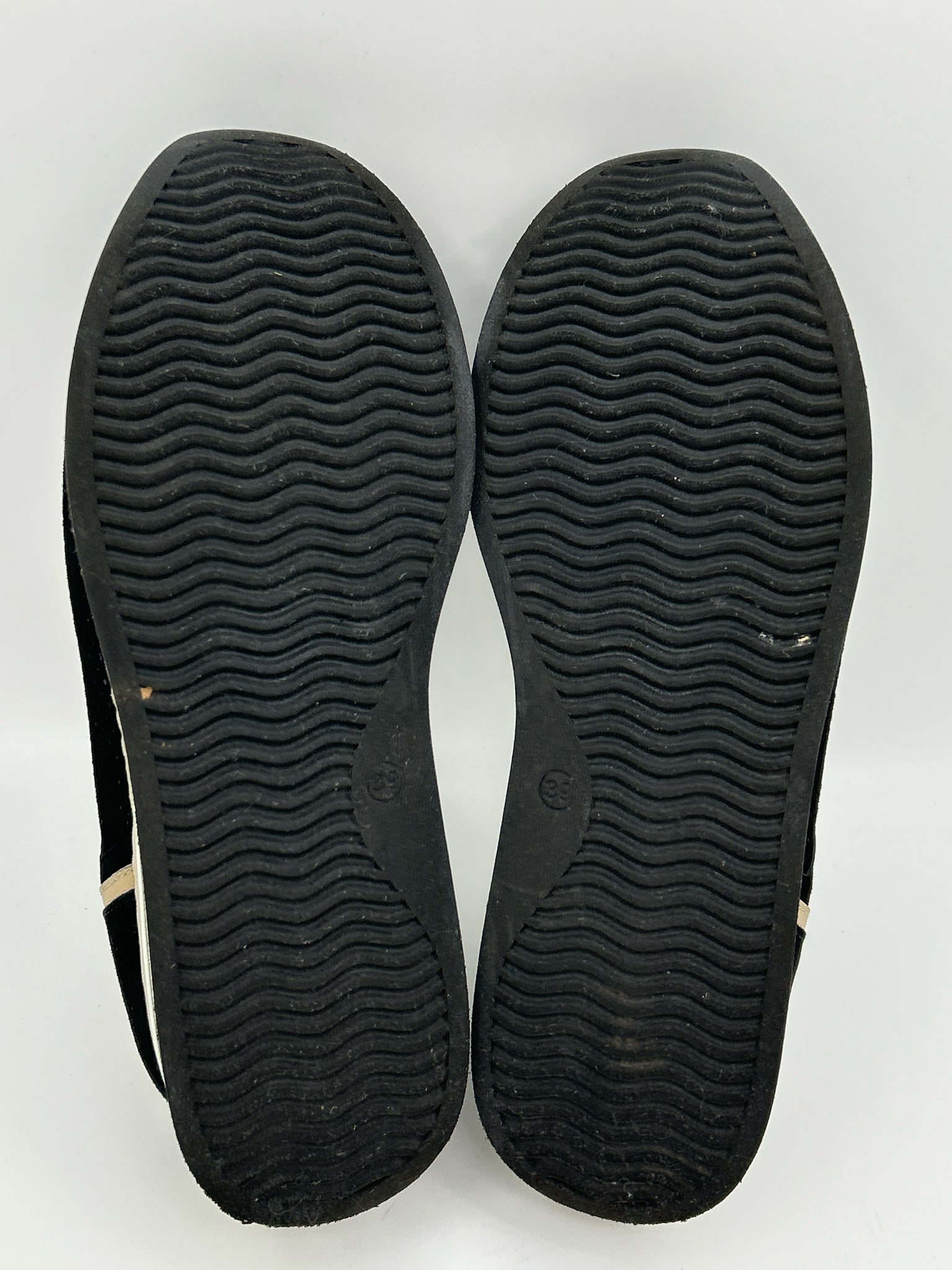SOFTWAVES Size 39/9 Black Women Loafer