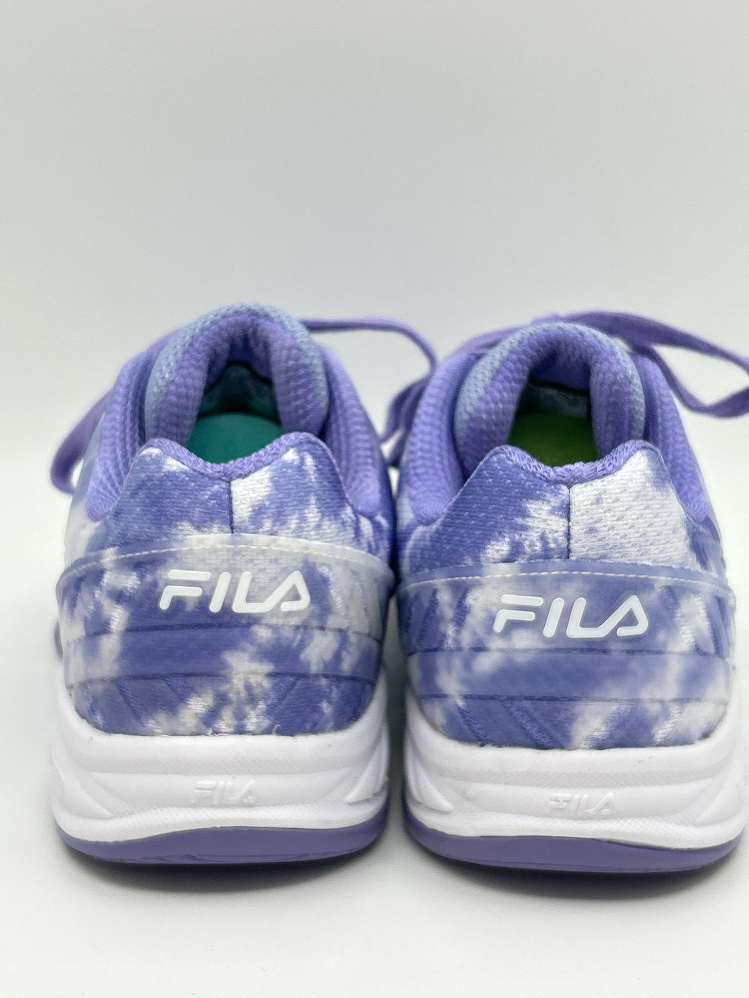 FILA Size 9 Purple Print Women Sneakers