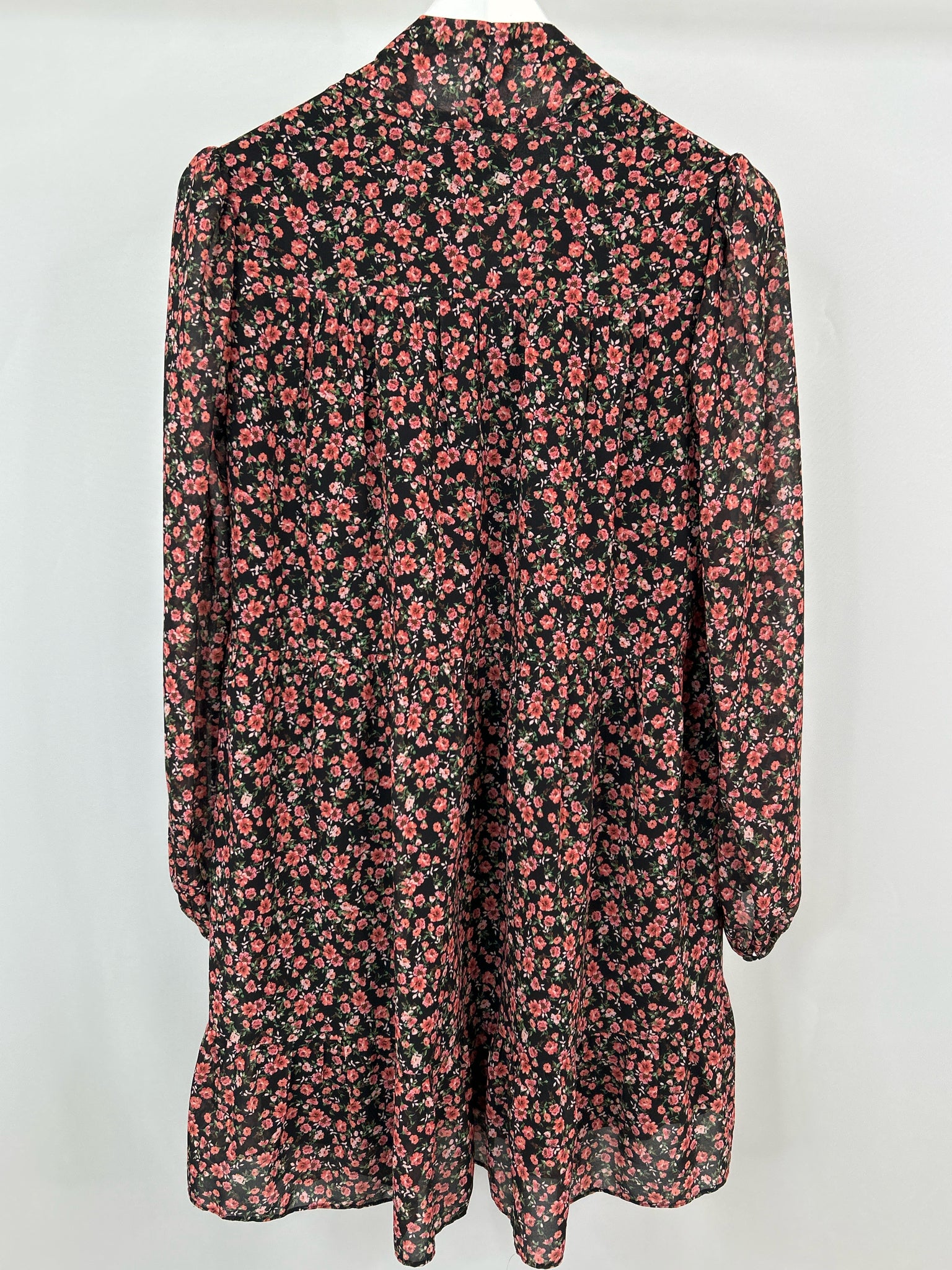 LOST + WANDER Size S Black Floral Women Dress