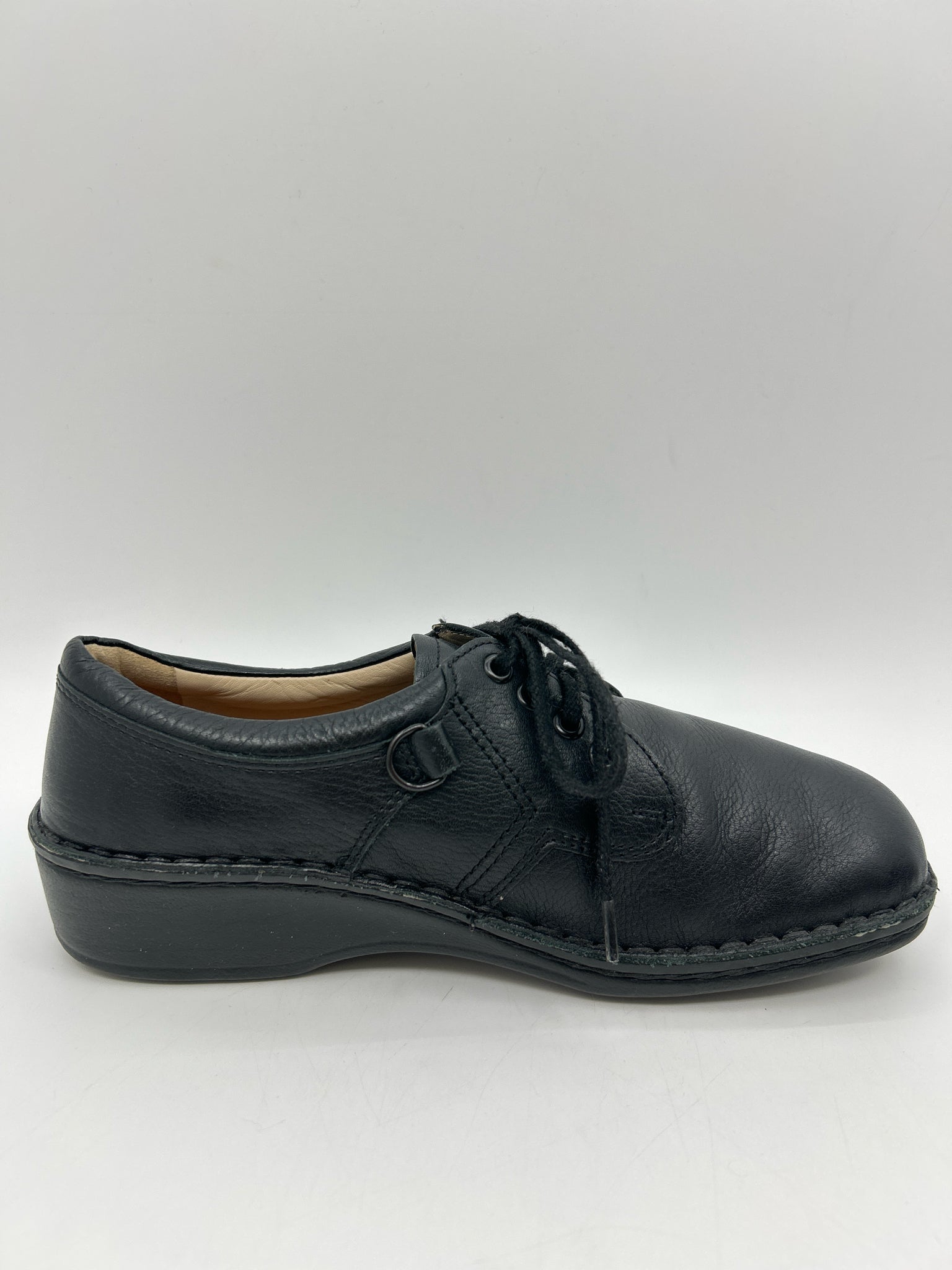 FINN COMFORT Size 38/8 Black Women Shoes