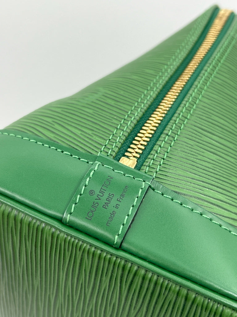 LOUIS VUITTON Green Alma Purse