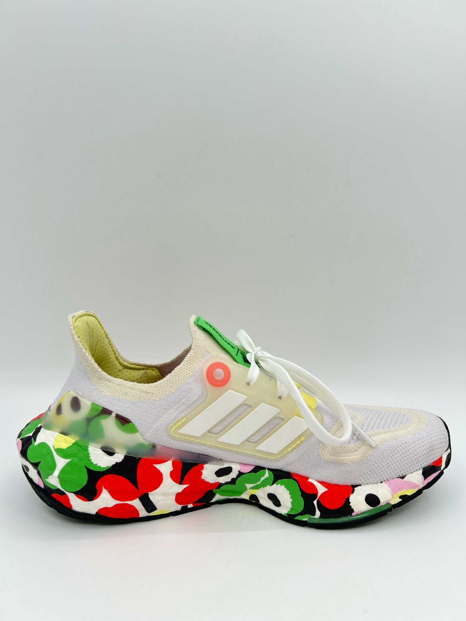ADIDAS Size 6 White Women Sneakers