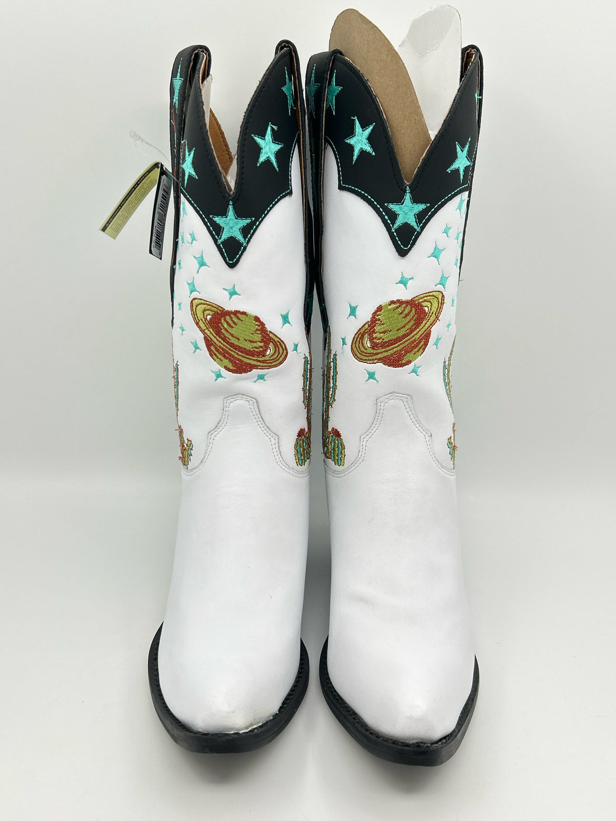 DINGO Size 7.5M White Women Boots