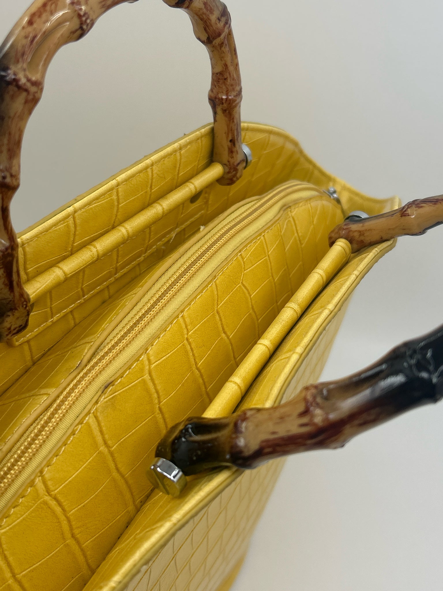 Tom & Eva Yellow Women Purse