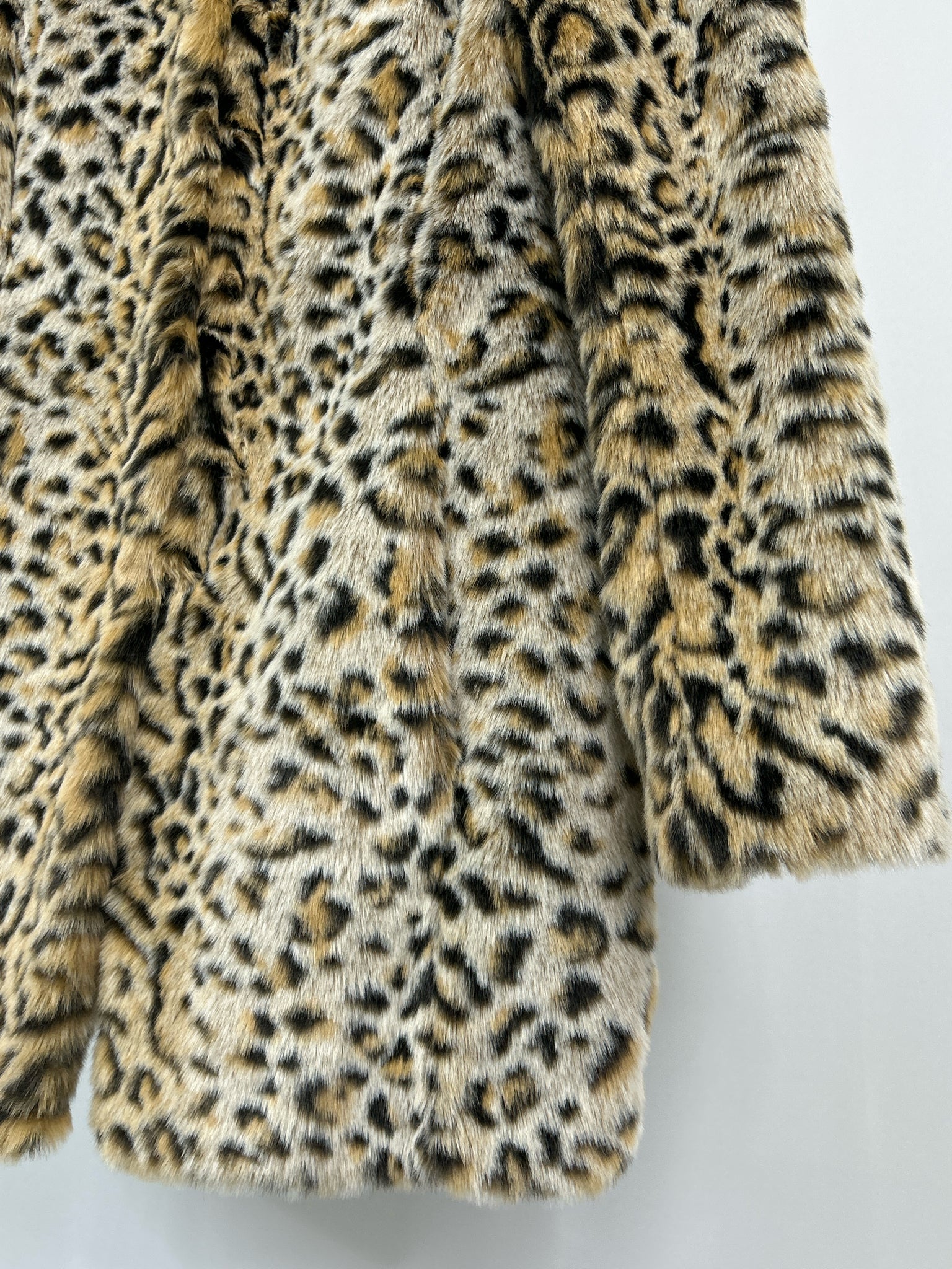 STEVE MADDEN Size M BEIGE AND BLACK Women Coat