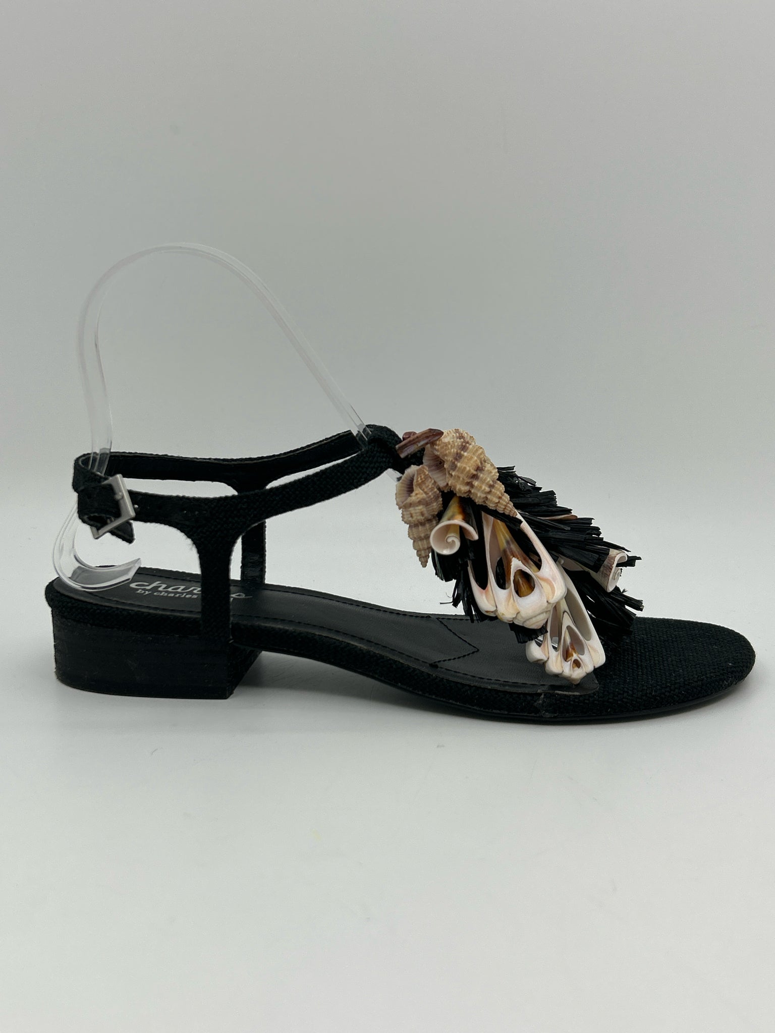 CHARLES by Charles David Size 8.5M Black Women Sandal