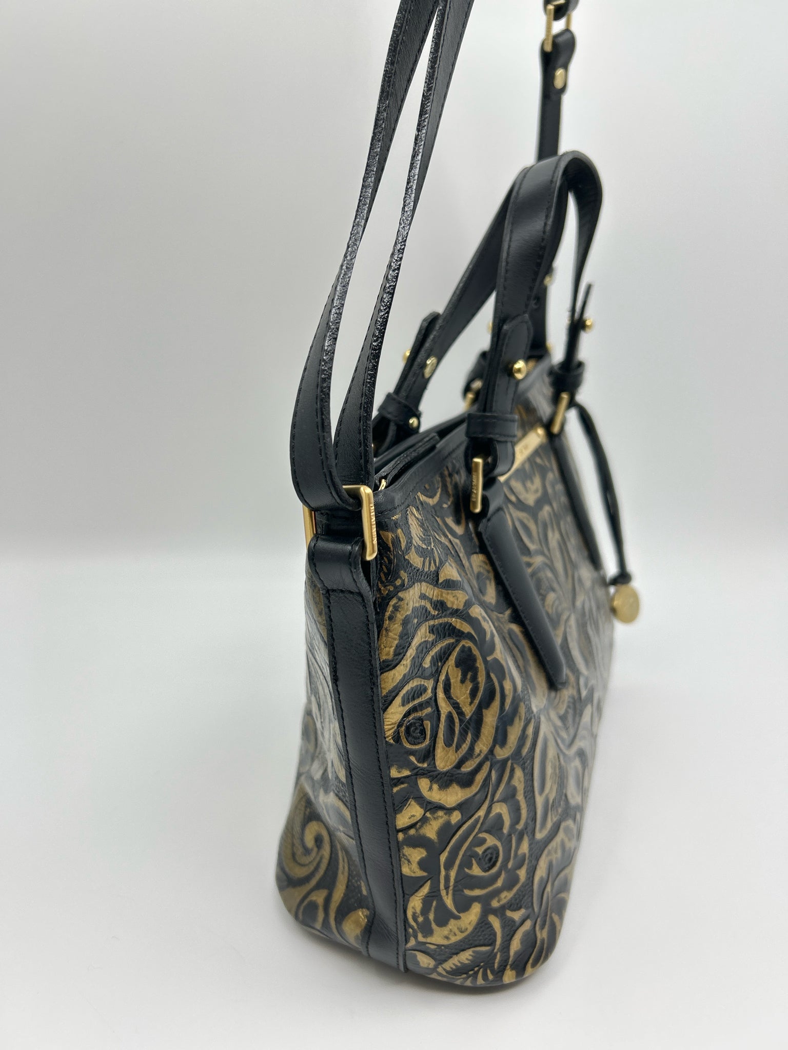 BRAHMIN BLACK AND GOLD Women Purse