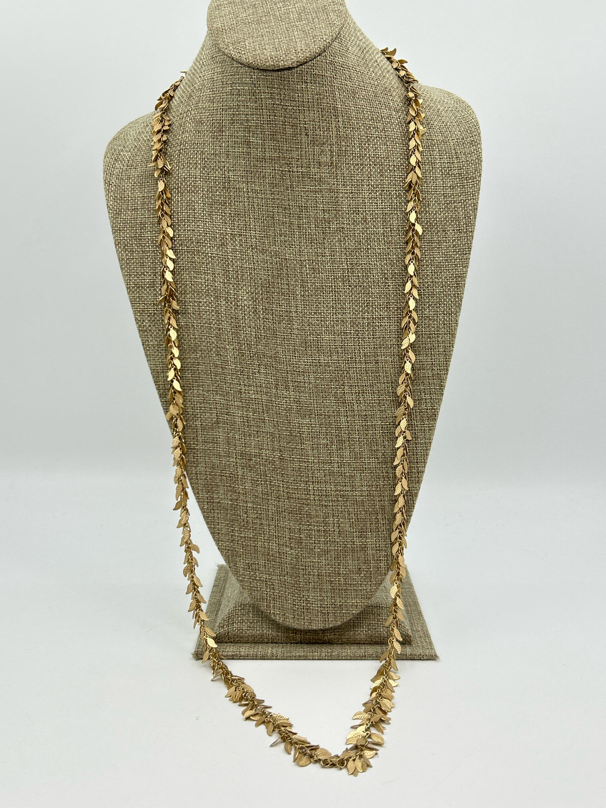 NO BRAND Gold Necklace