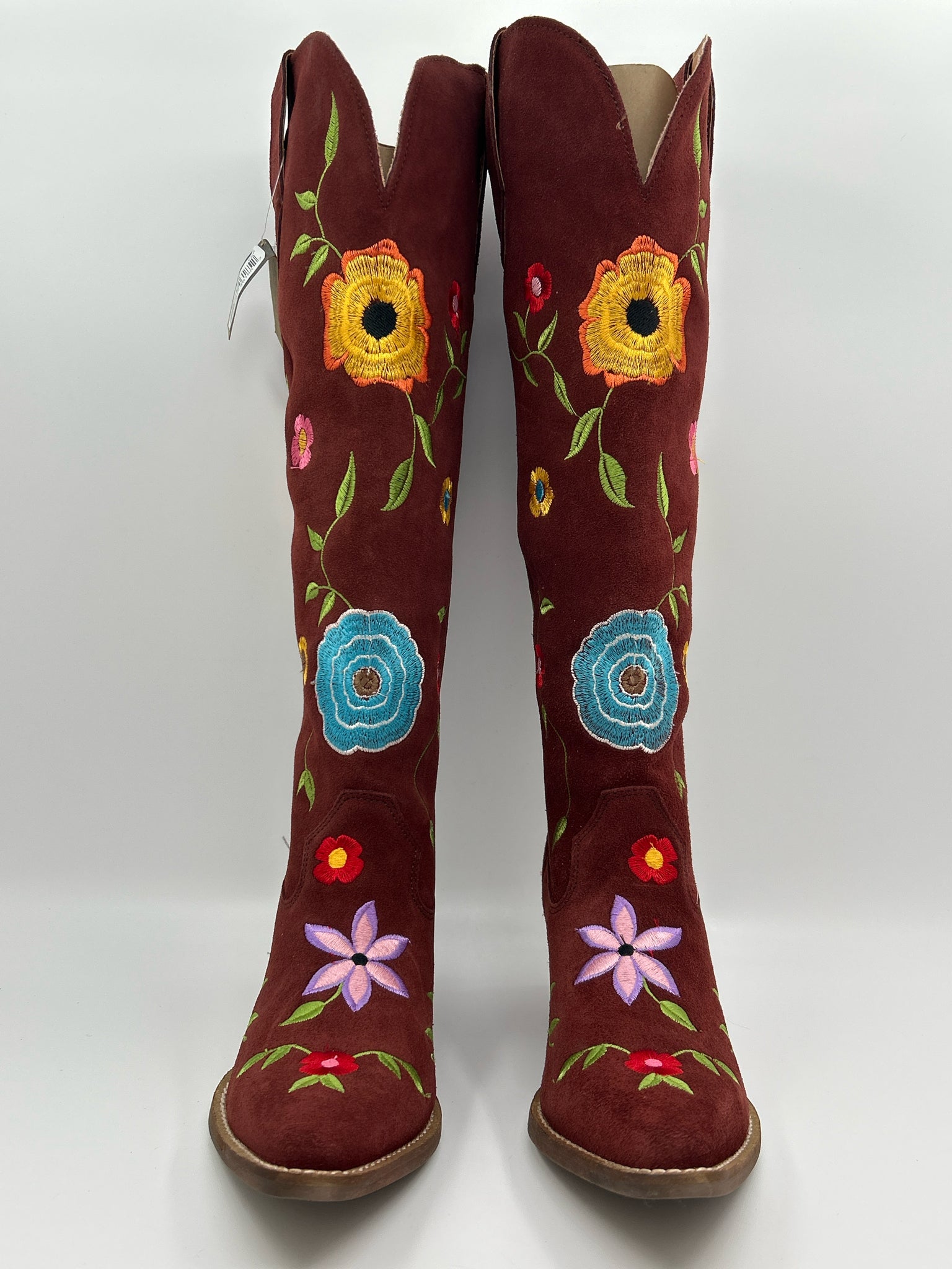 DINGO Size 7.5M Burgundy Women Boots