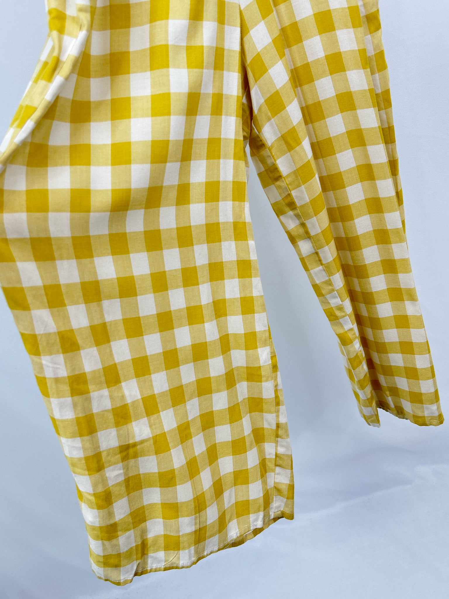 BCBGeneration NWT Size M Yellow Print Women Jumpsuit