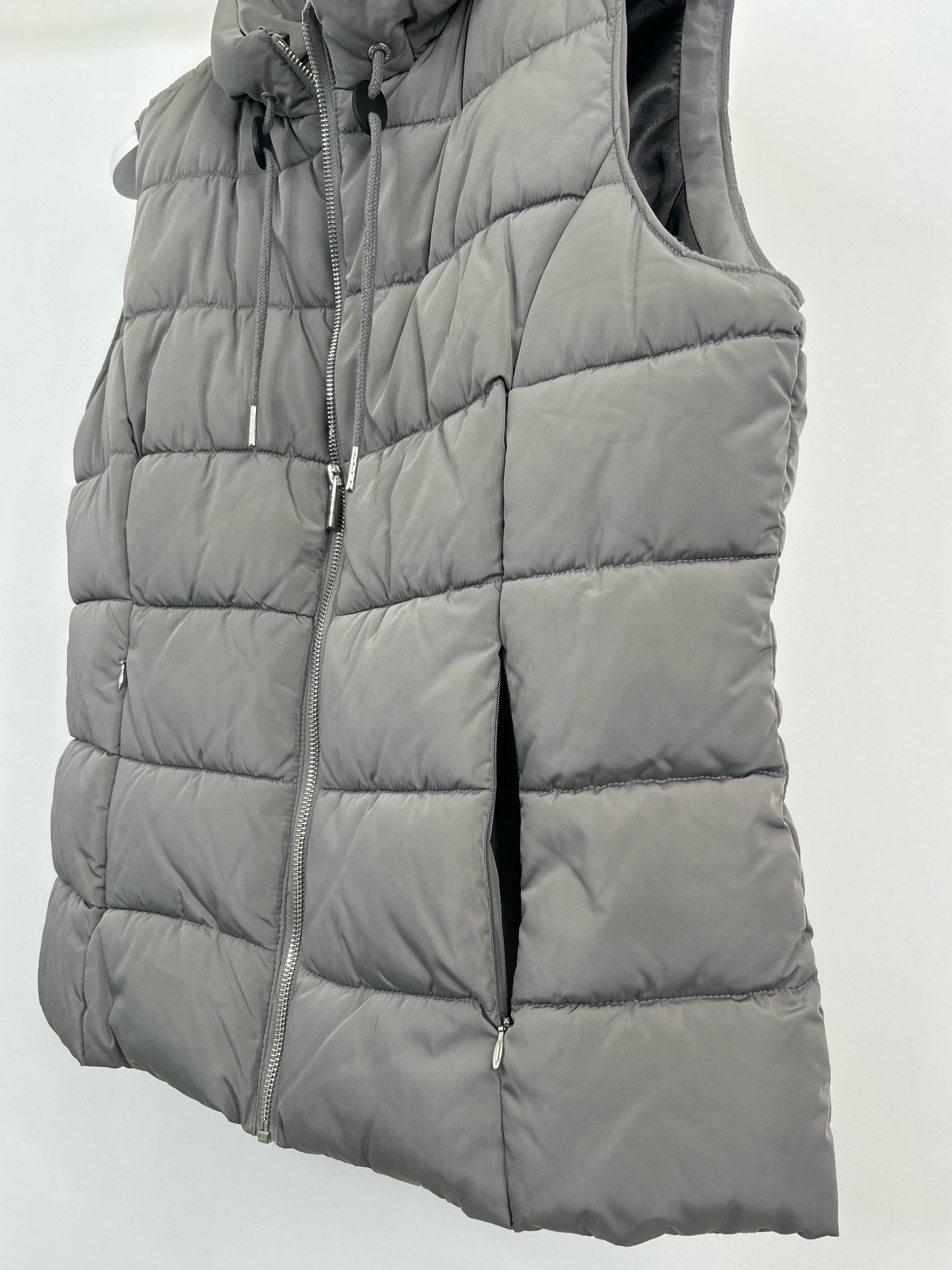 CALVIN KLEIN NWT Size L Gray Women Vest