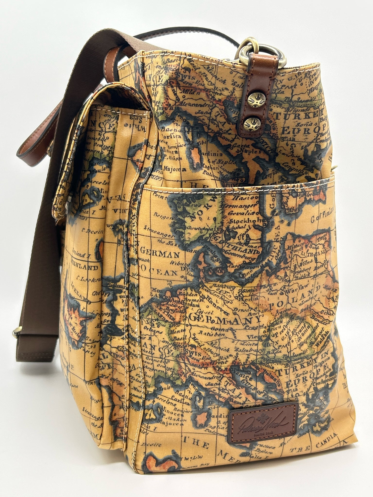 PATRICIA NASH TAN PRINT Women Tote