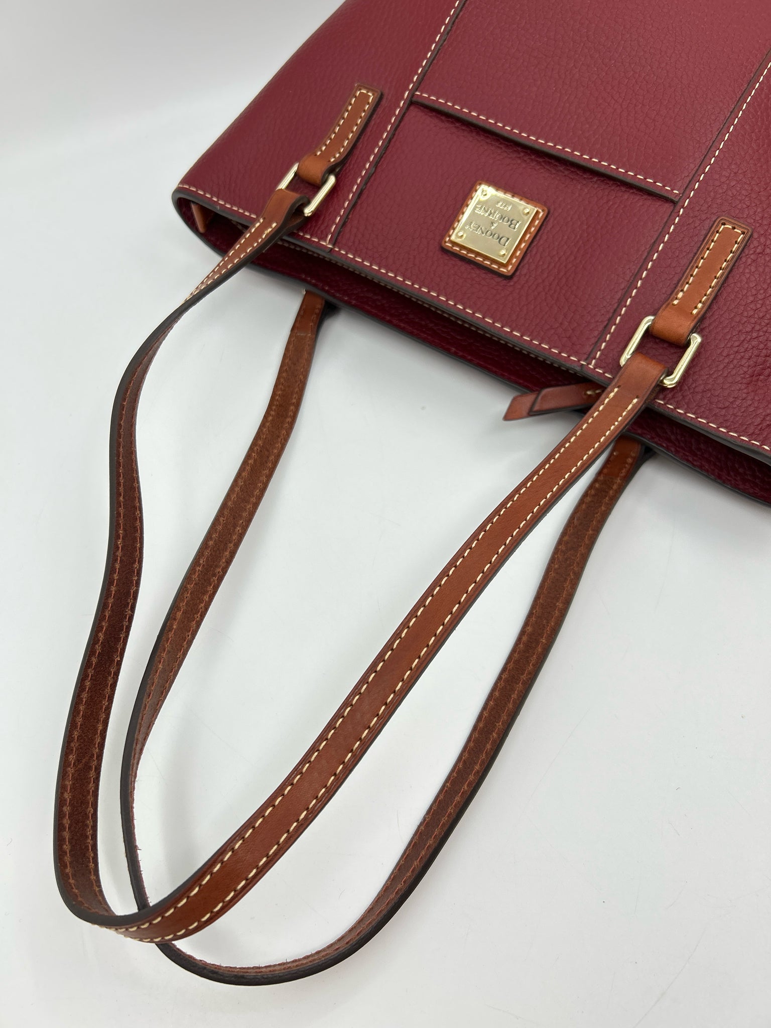 DOONEY & BOURKE Burgundy Women Purse