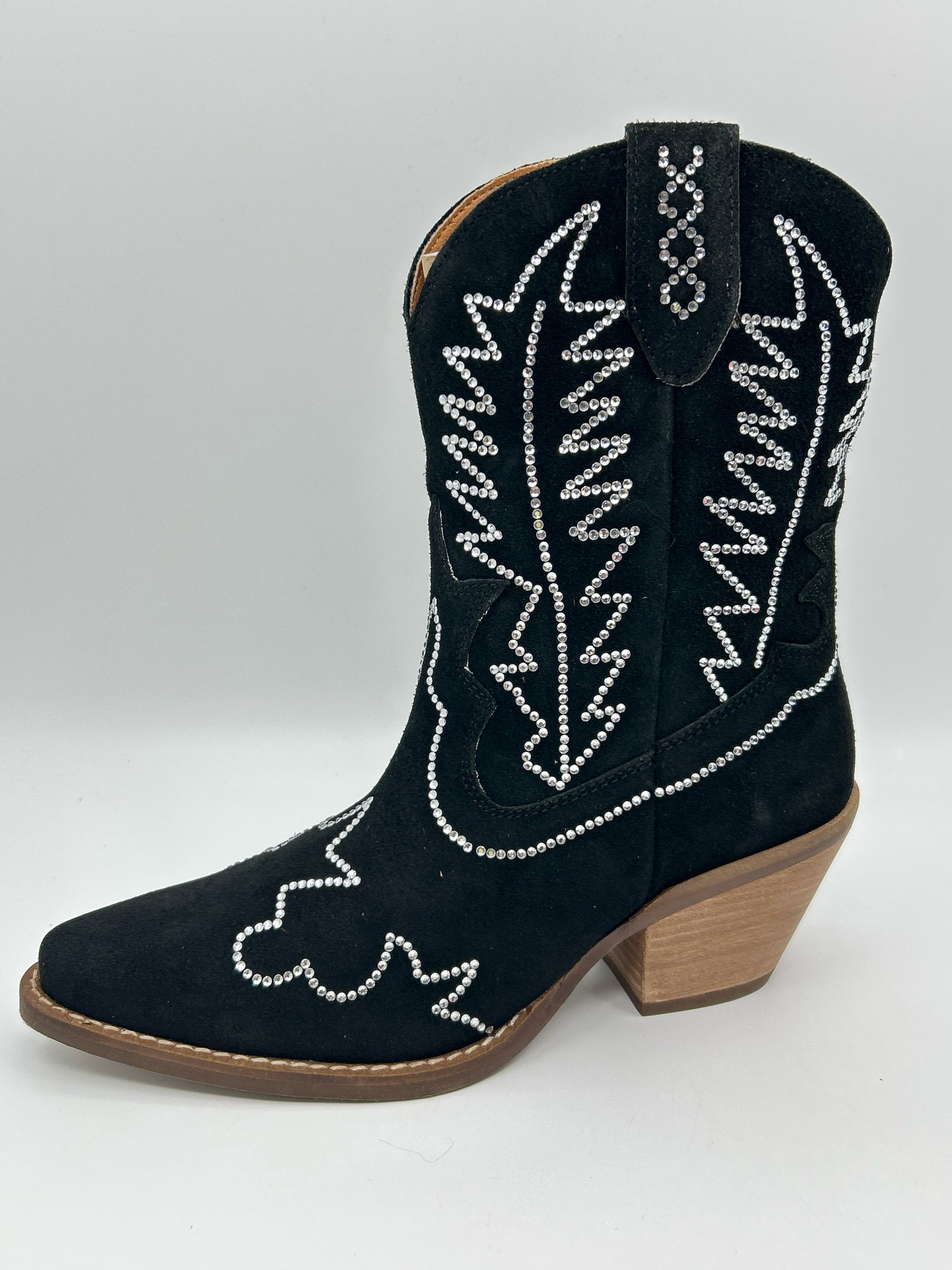 DINGO Size 7.5M Black Women Boots