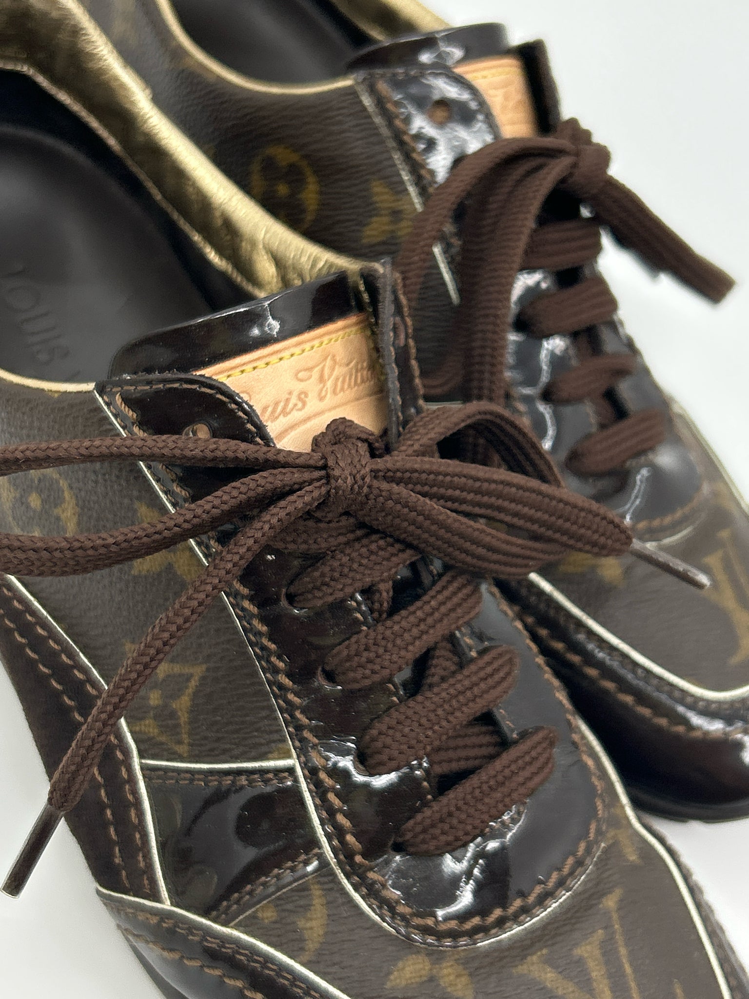 LOUIS VUITTON EU Size 38.5 Brown Women's Sneakers