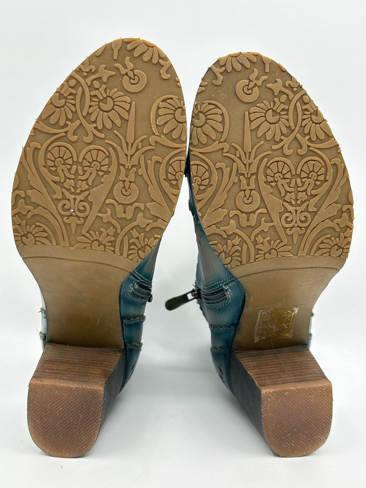 L'ARTISTE Size 37 Teal and Grey Women Booties