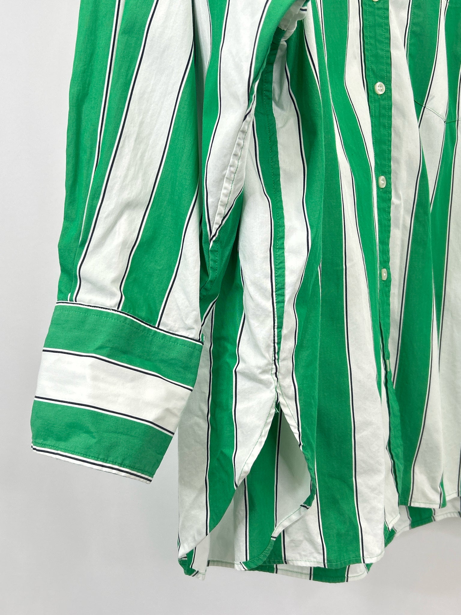 GAP Size XXL GREEN AND WHITE Women 2-Piece w/shorts