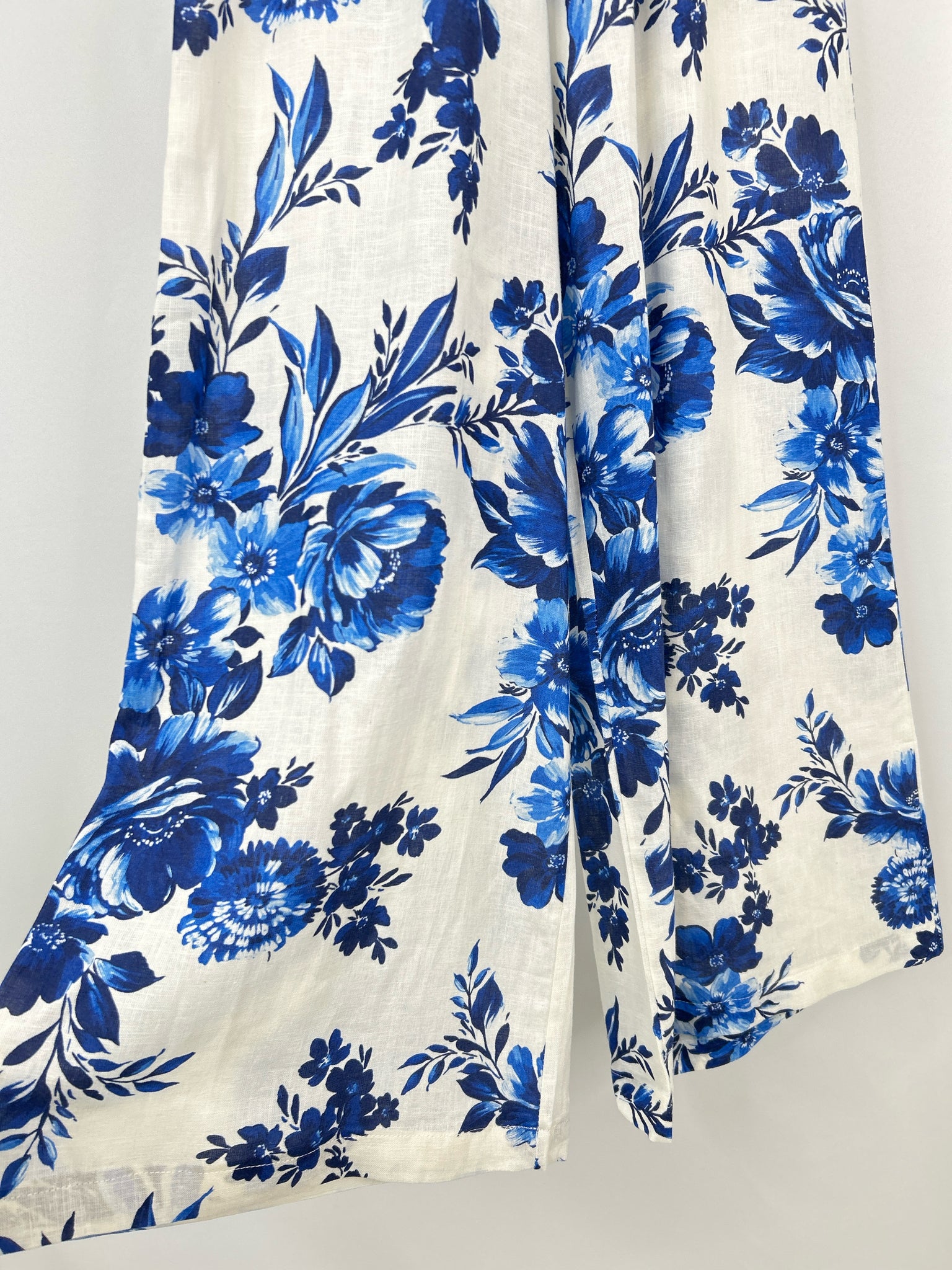 Ida  Louise Size S WHITE AND BLUE Women Pants