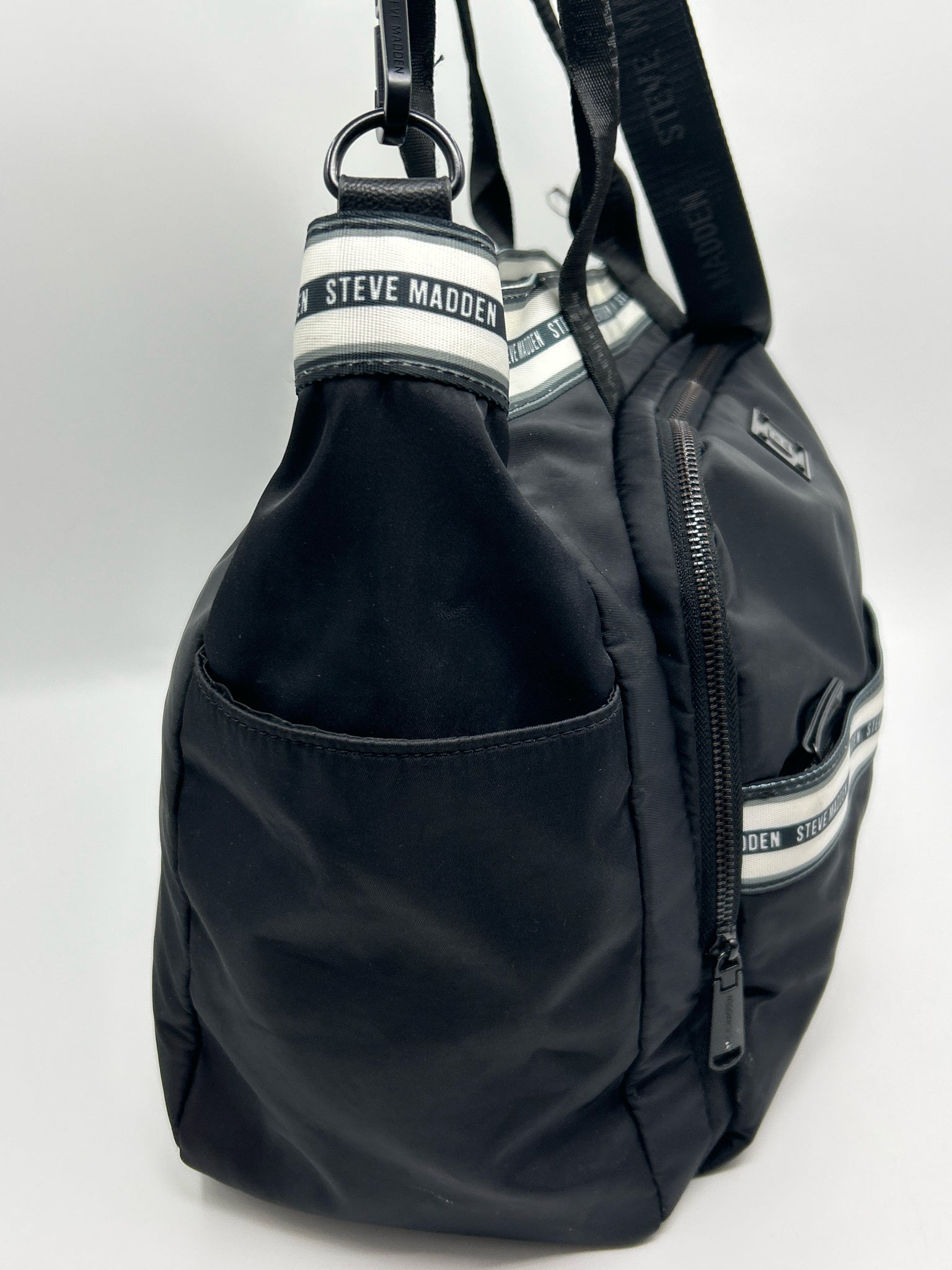 STEVE MADDEN Black Luggage