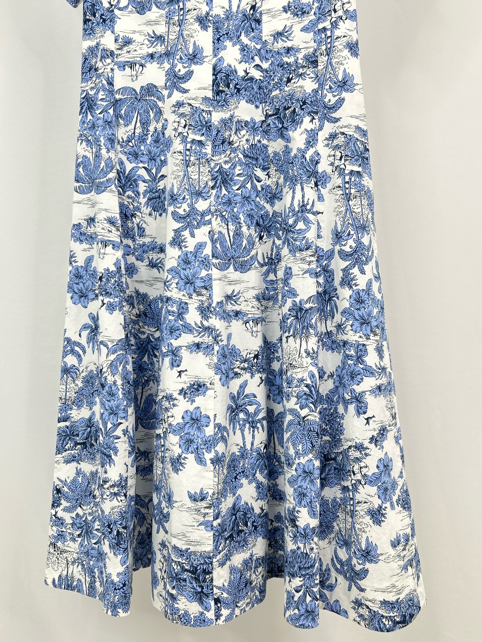 NICOLE MILLER Size 10 WHITE AND BLUE Women Dress