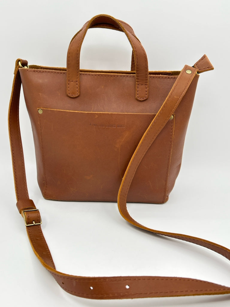 PORTLAND LEATHER GOODS Tan Women's Purse