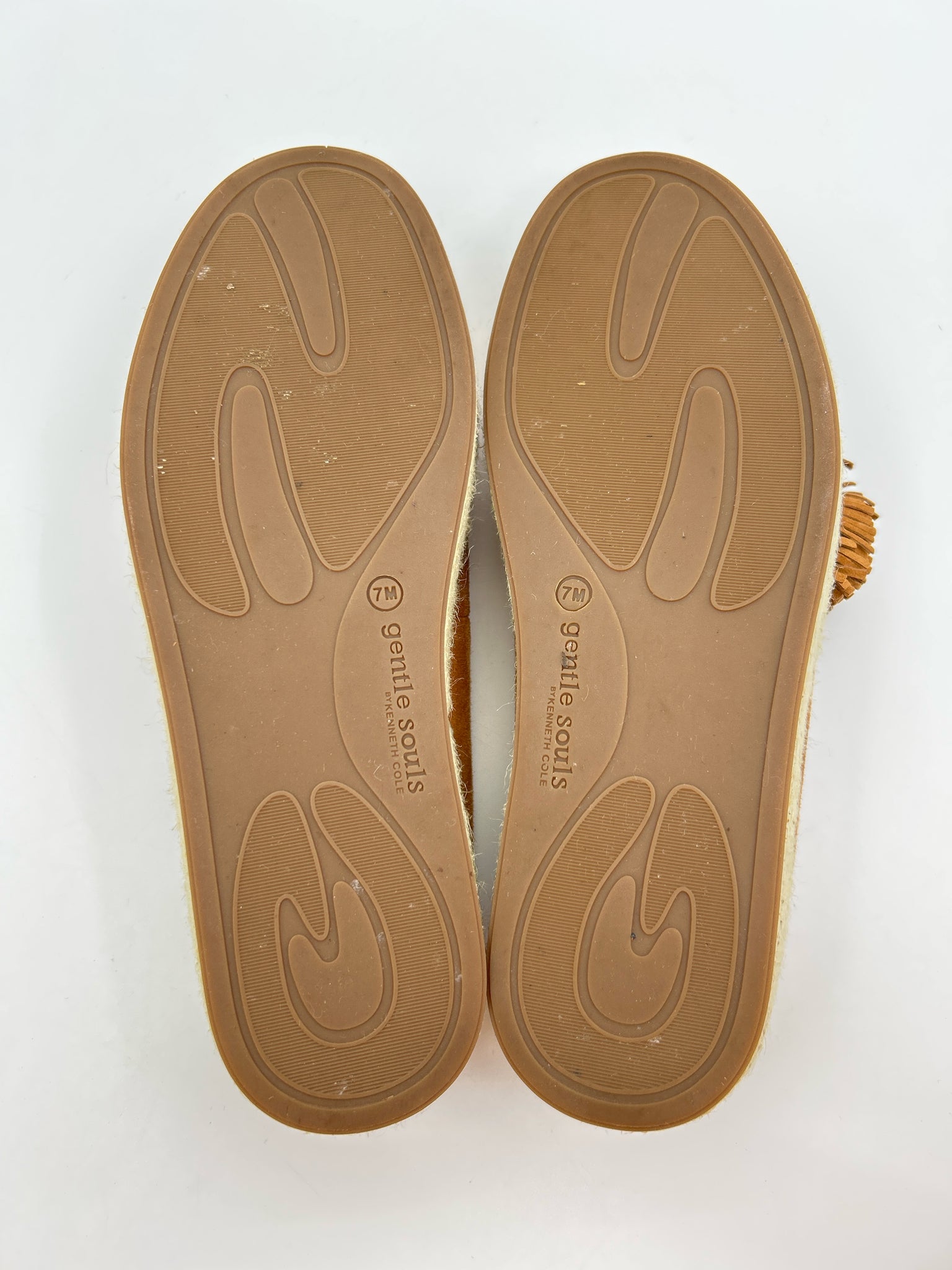GENTLE SOULS Size 7M Tan Women Shoes