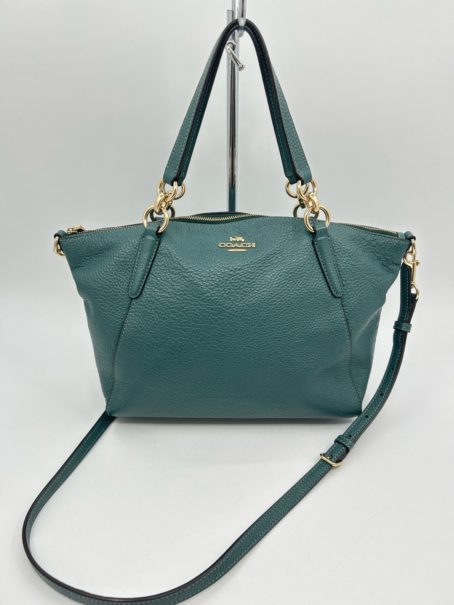 COACH Green Women Purse