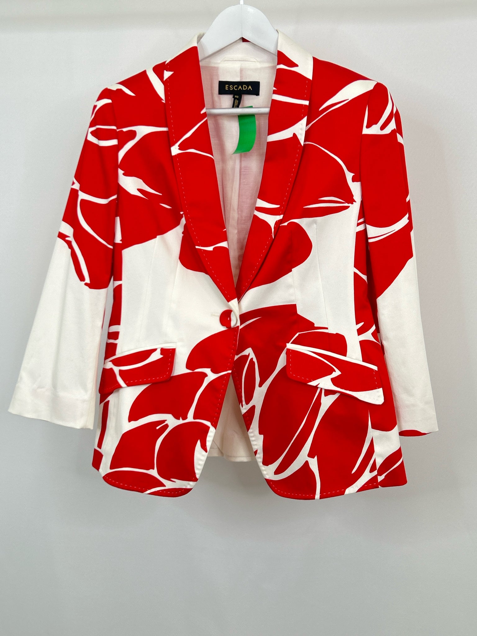 ESCADA Size 40 red & white Women Blazer