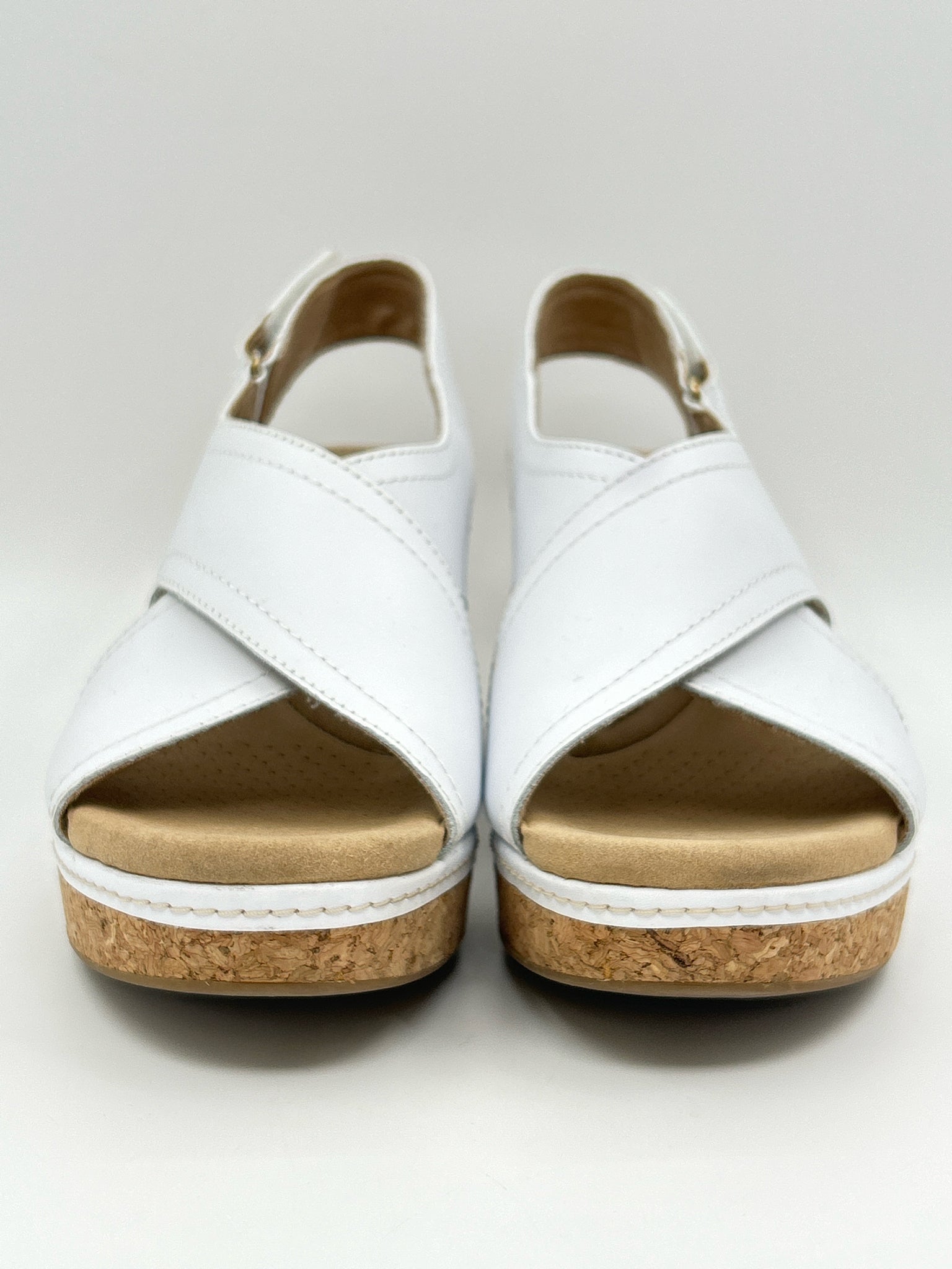 CLARKS Size 9.5 White & Brown Women Sandal
