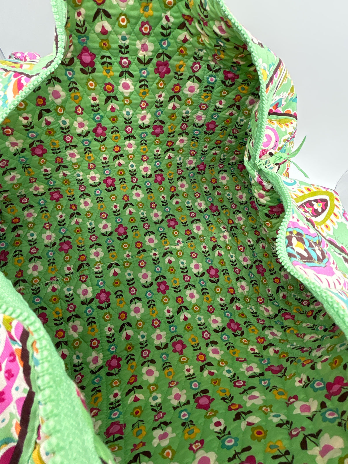 VERA BRADLEY Green Print Luggage