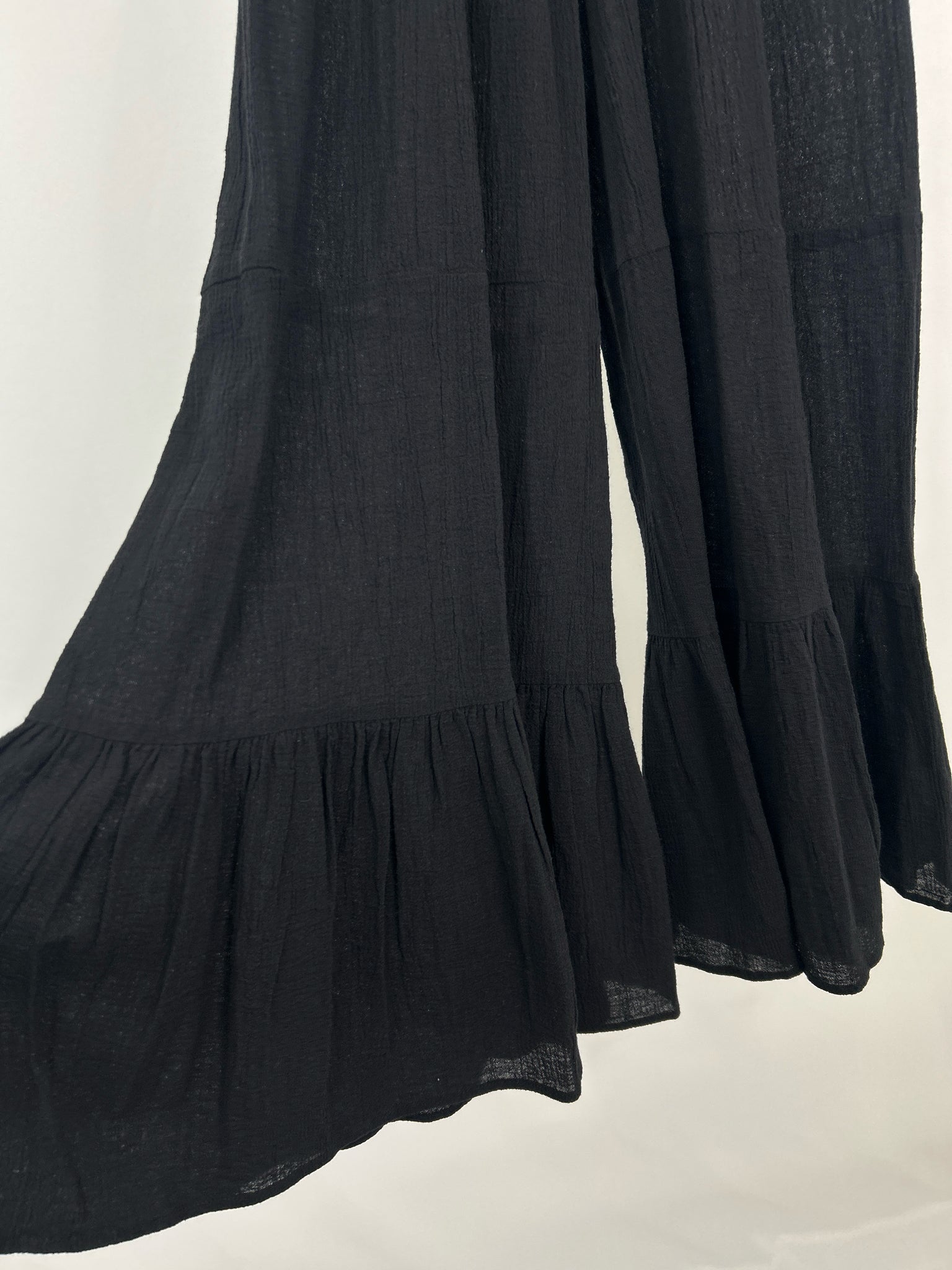 ELAN Size M Black Women Pants