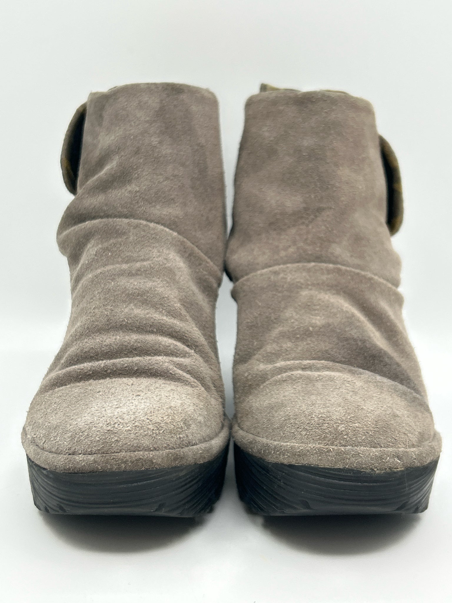 FLY LONDON Size 38 GRAY AND BLACK Women Booties