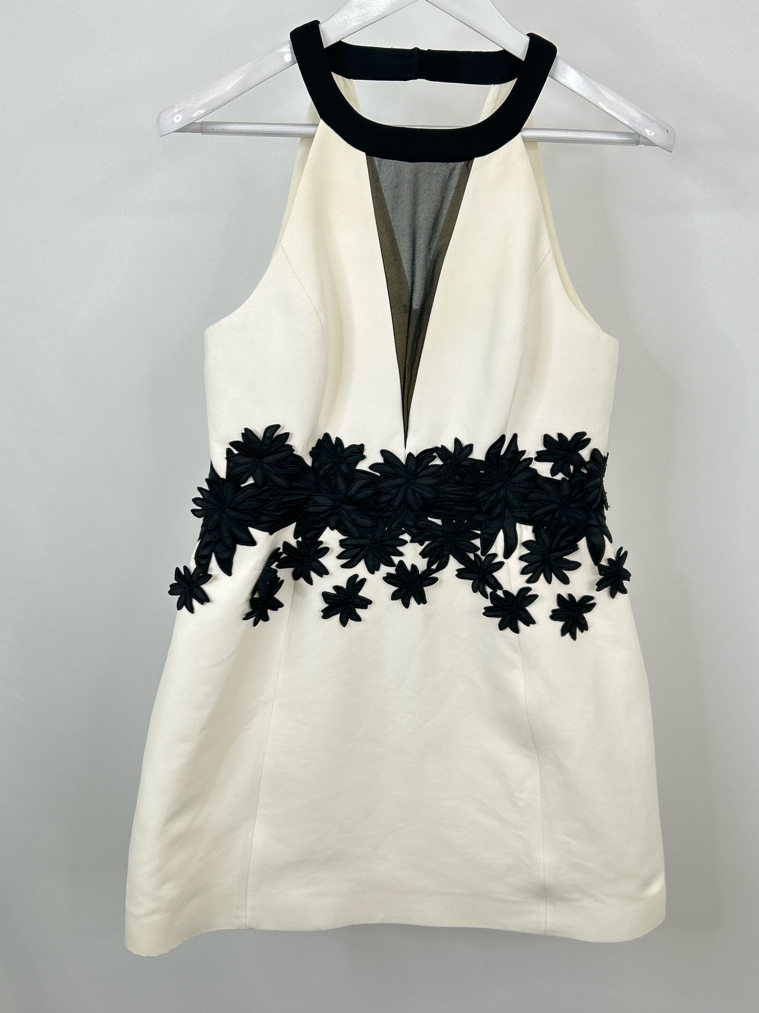 HALSTON HERITAGE Size 6 White and black Women Dress